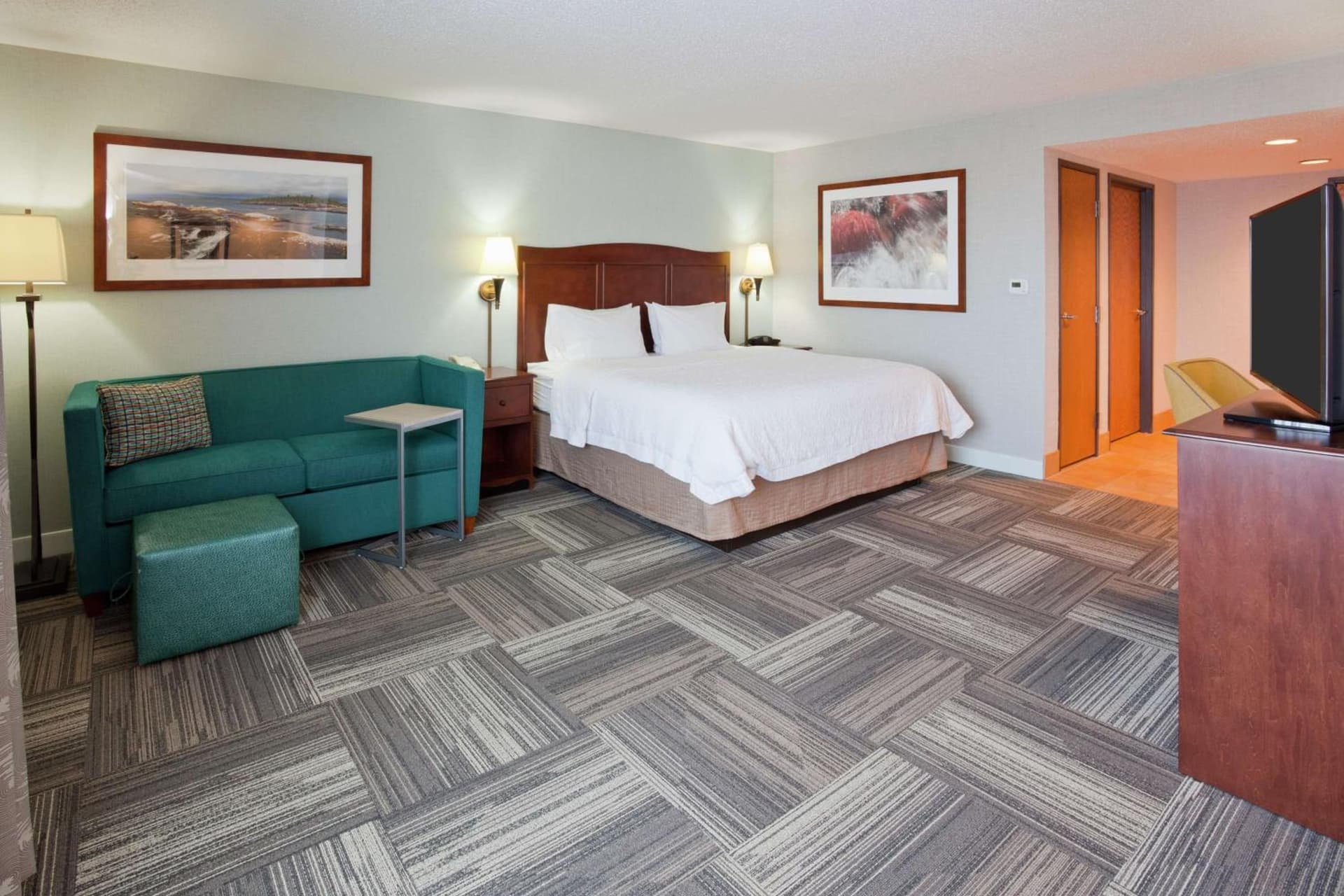 Hampton Inn Duluth-Canal Park gallery photo in Duluth, MN — image 57
