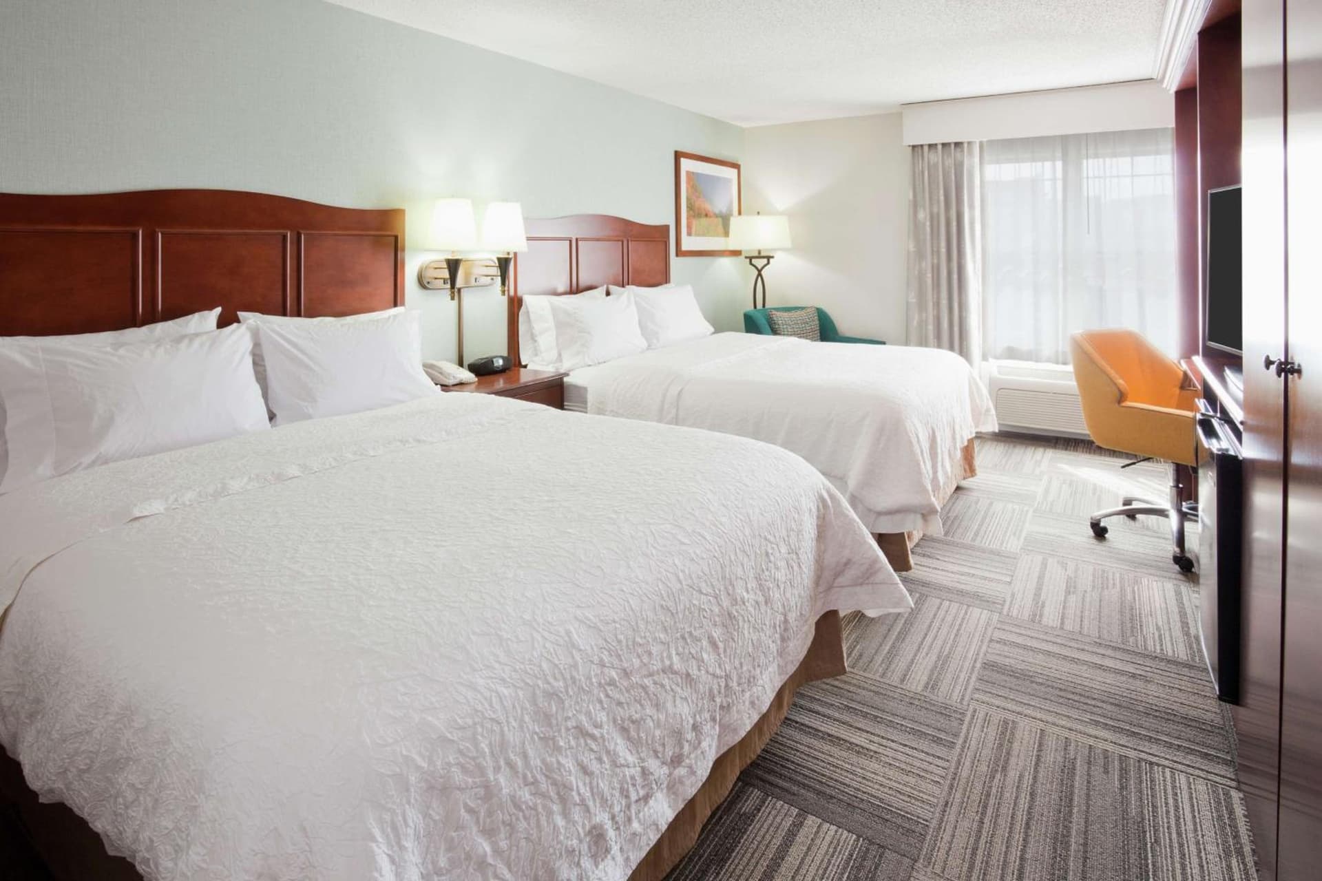 Hampton Inn Duluth-Canal Park gallery photo in Duluth, MN — image 17