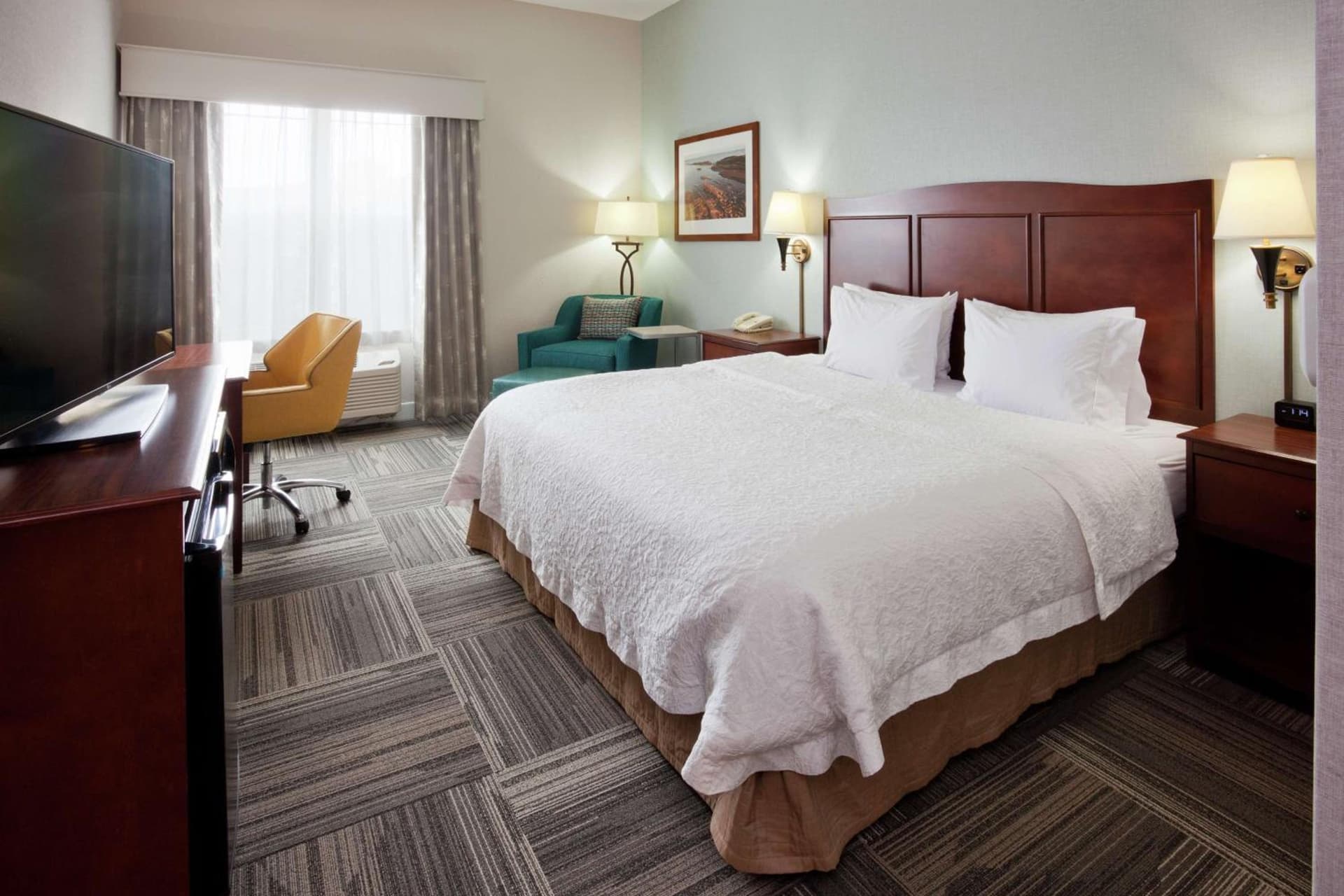 Hampton Inn Duluth-Canal Park gallery photo in Duluth, MN — image 11