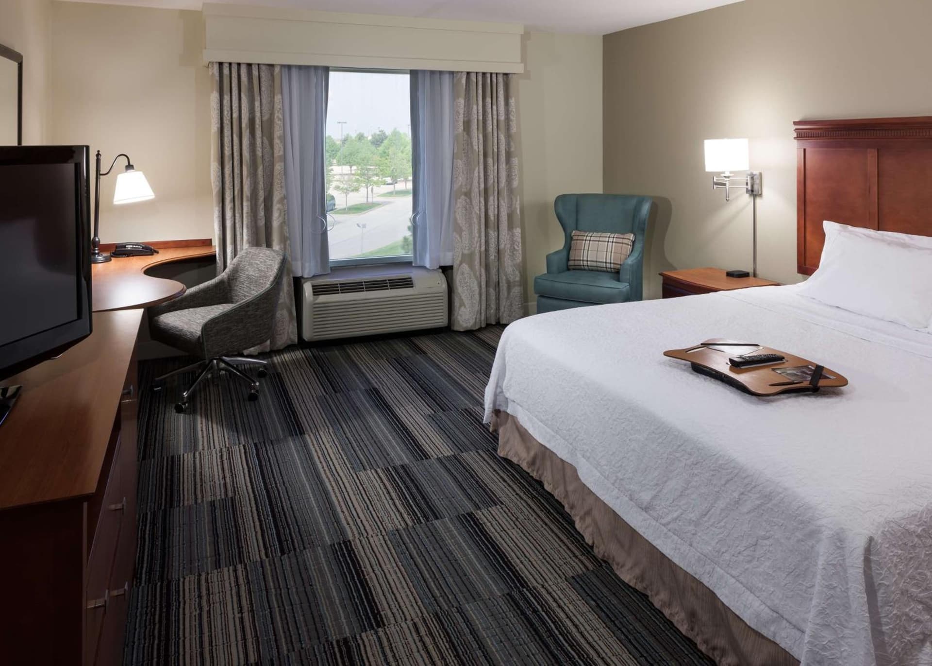 Hampton Inn & Suites Davenport gallery photo in Davenport, IA — image 20