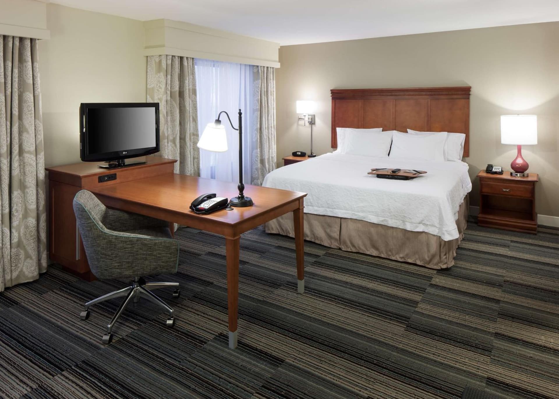 Hampton Inn & Suites Davenport gallery photo in Davenport, IA — image 13