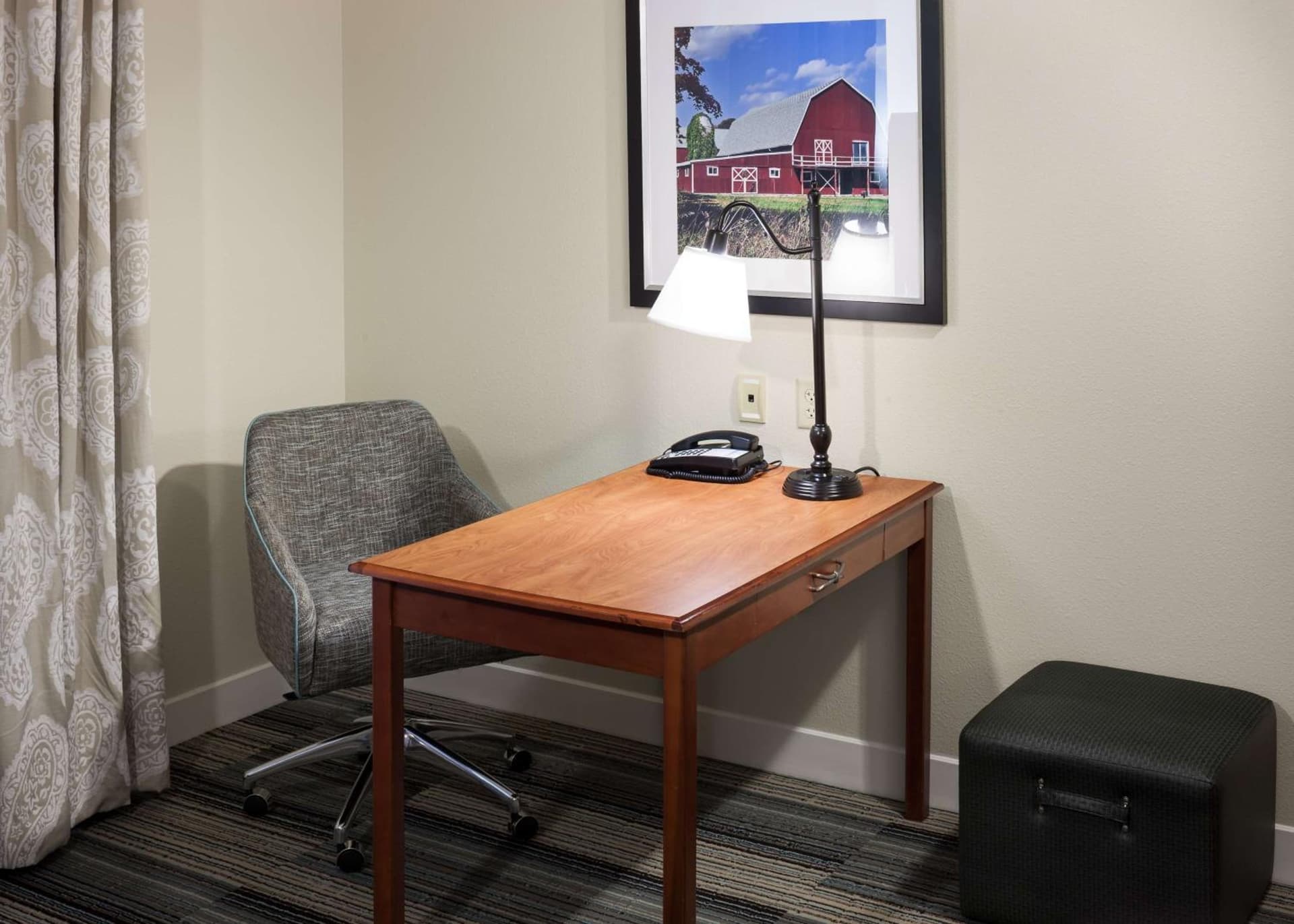 Hampton Inn & Suites Davenport gallery photo in Davenport, IA — image 5