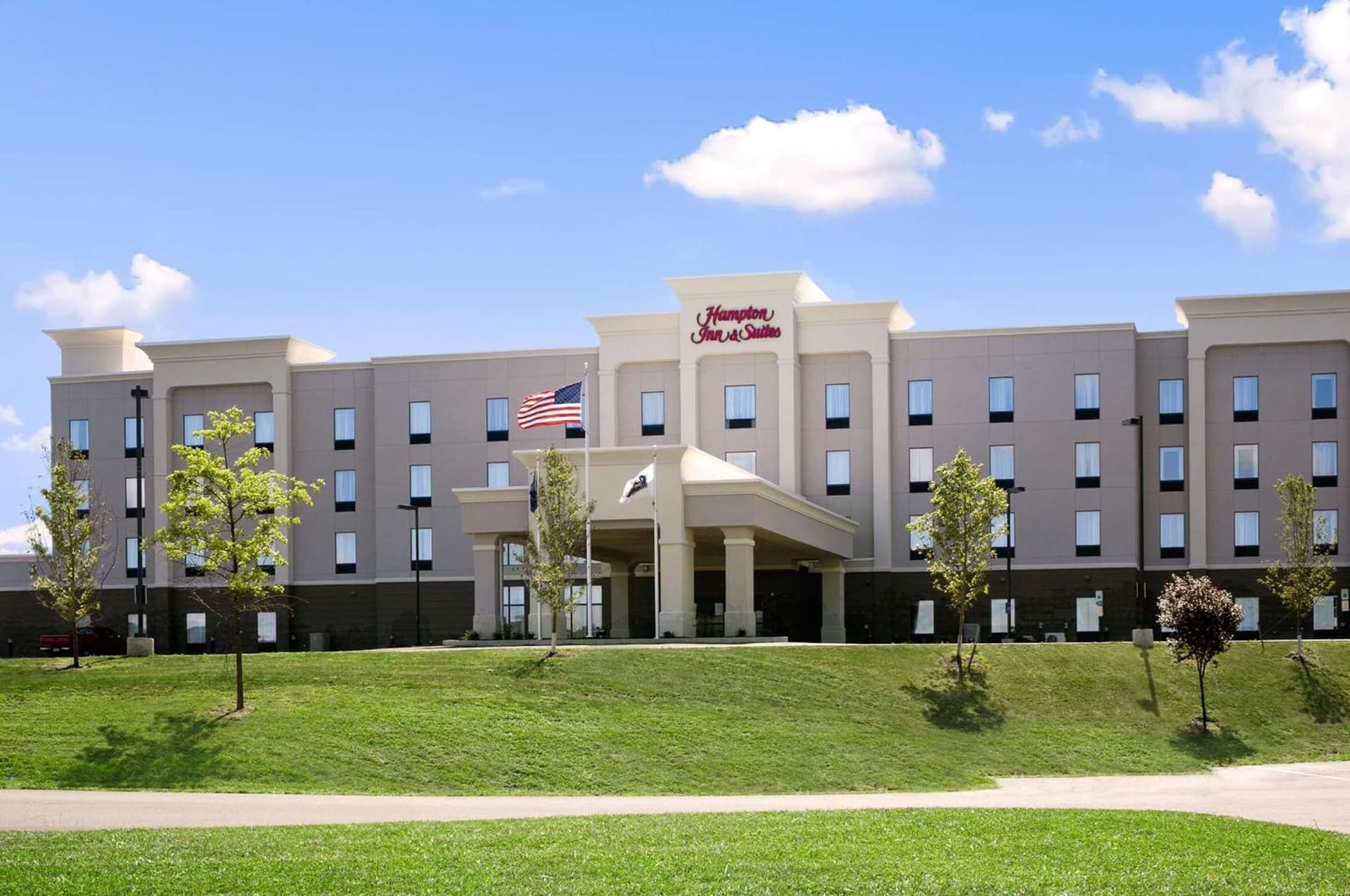 Hampton Inn & Suites - Mansfield featured exterior or lobby in Mansfield, PA — similar hotel