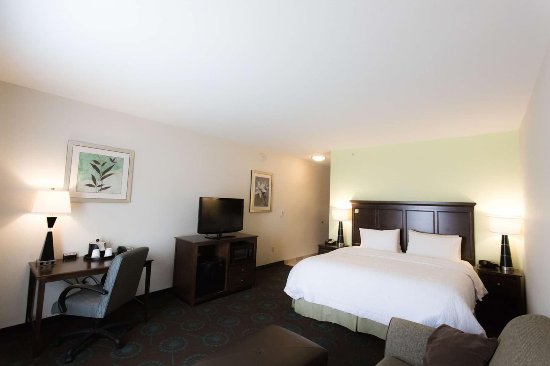 Hampton Inn & Suites Middlebury gallery photo in Middlebury, IN — image 9