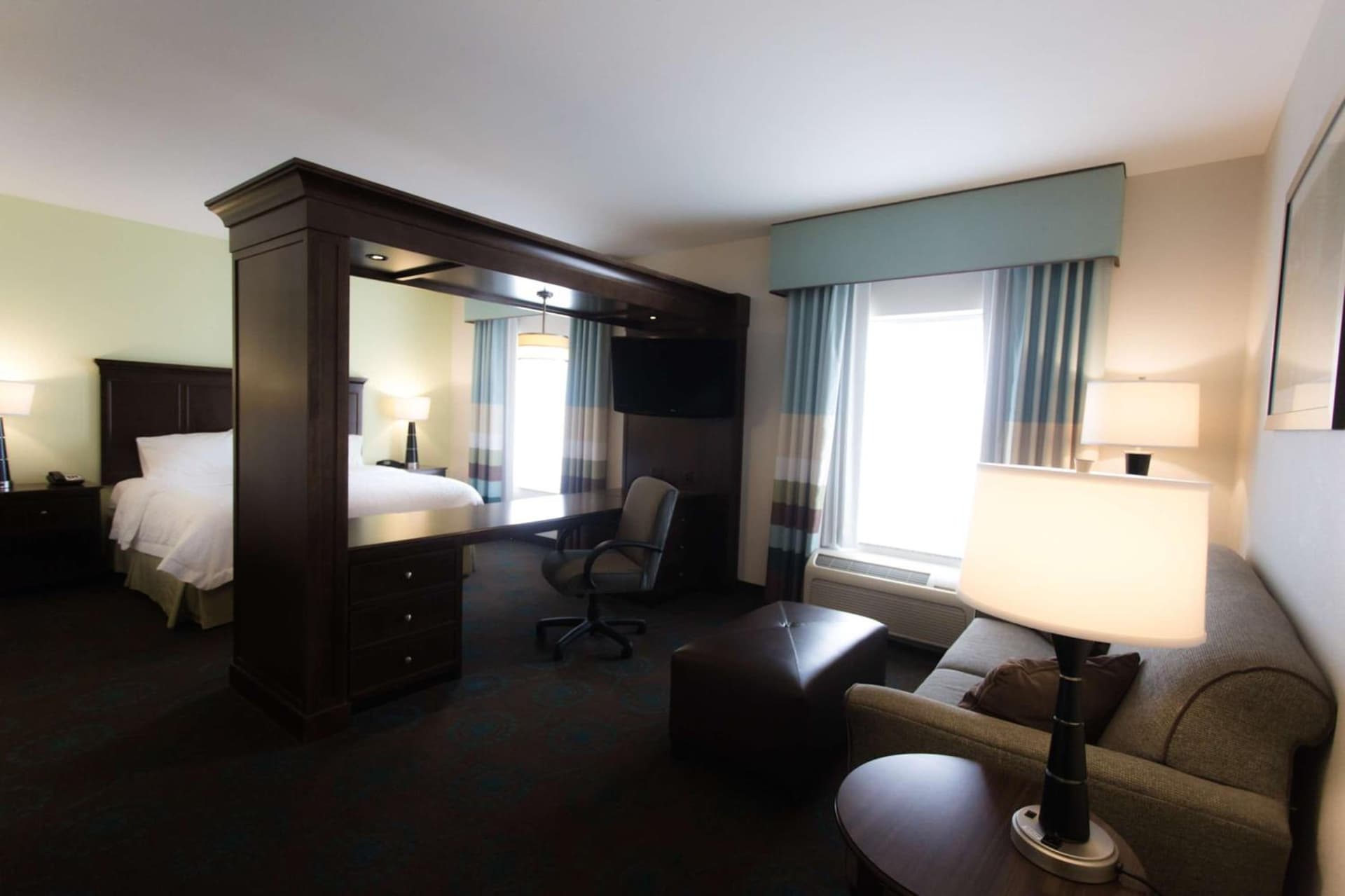 Hampton Inn & Suites Middlebury gallery photo in Middlebury, IN — image 16