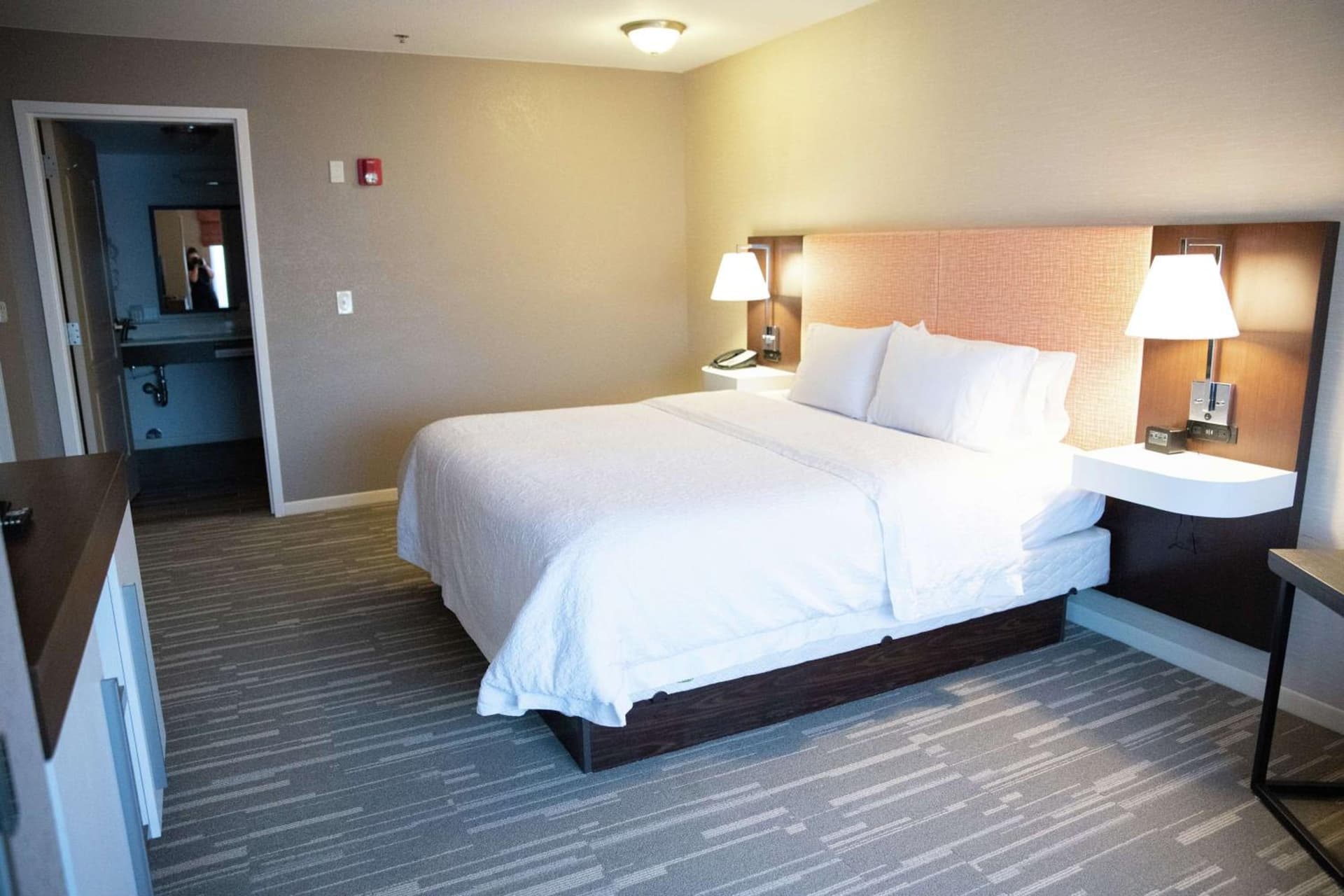 Hampton Inn & Suites Fresno gallery photo in Fresno, CA — image 8