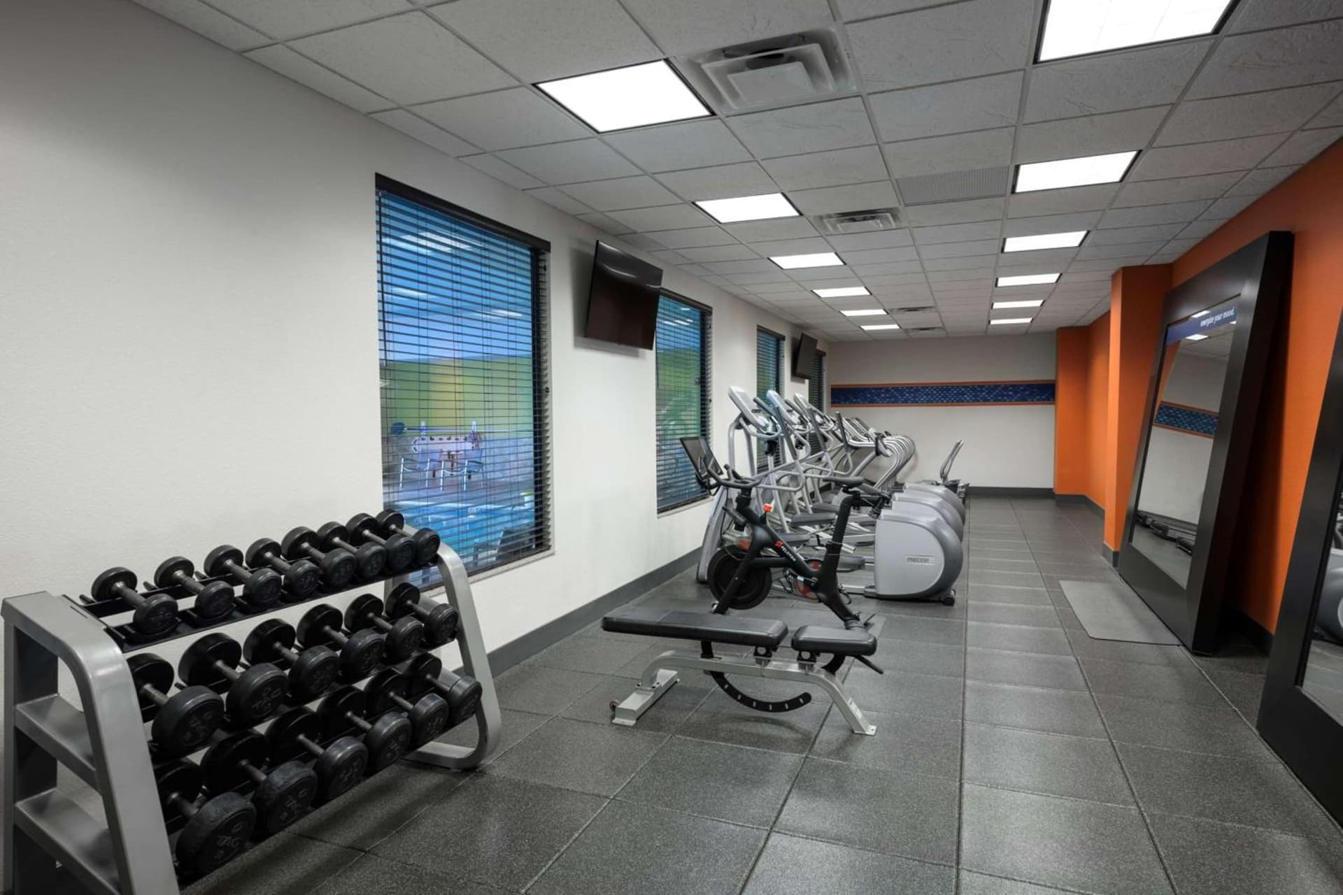 Hampton Inn Evansville Airport gallery photo in Evansville, IN — image 31