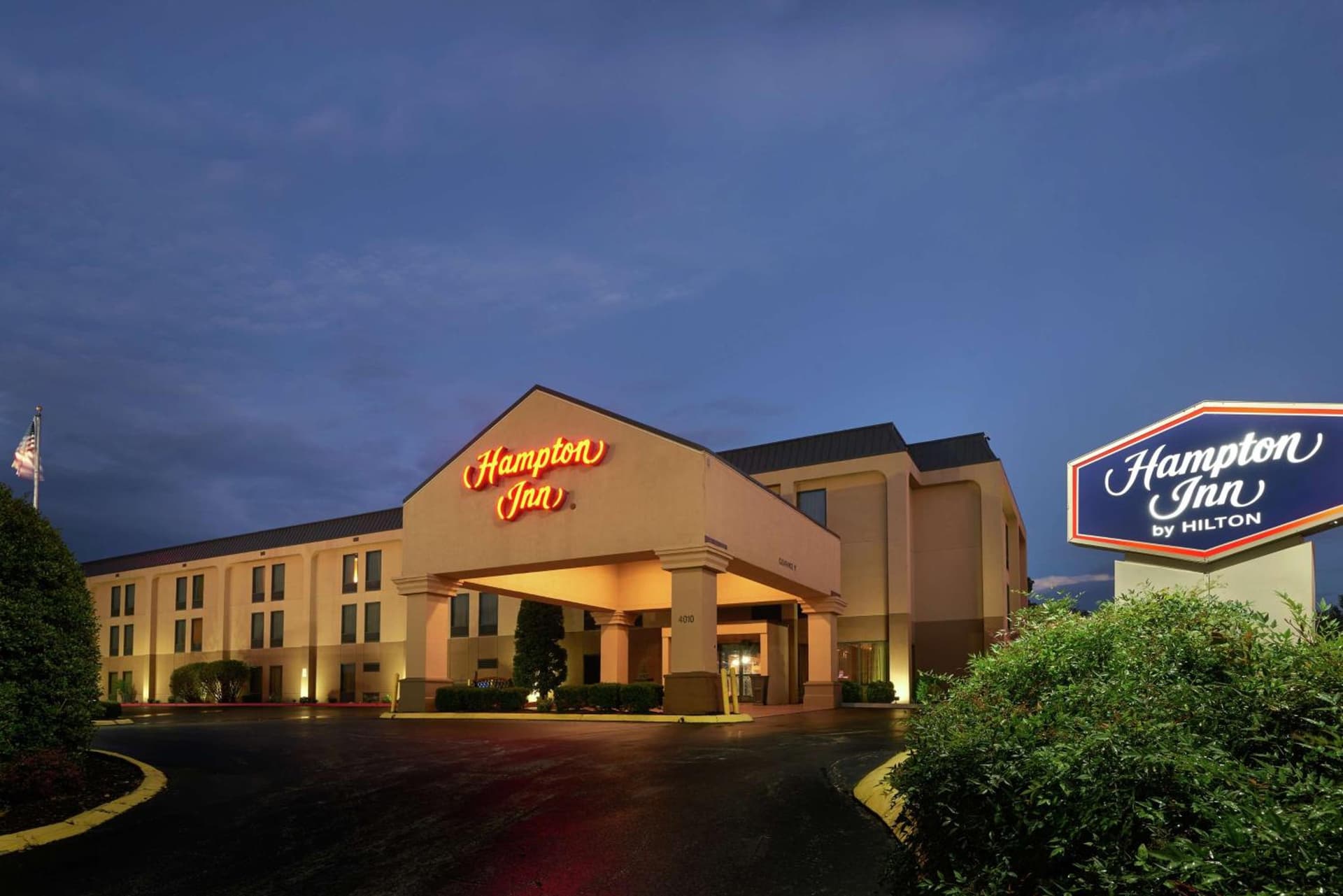 Hampton Inn Franklin, KY - Portland, TN interior in Franklin, KY — gallery photo 2