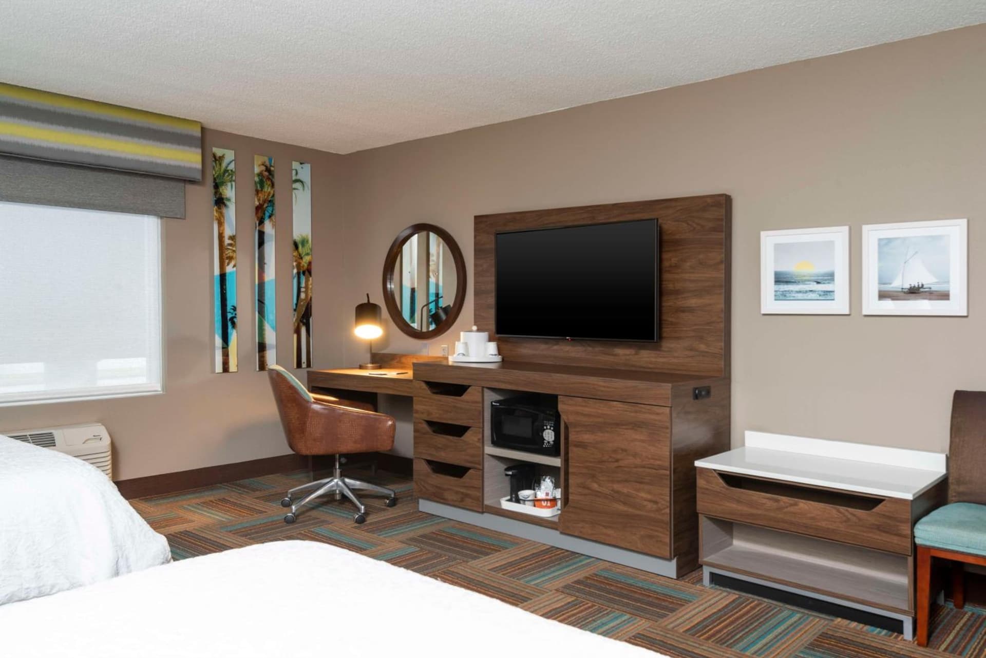 Hampton Inn & Suites Fort Myers-Colonial Boulevard gallery photo in Fort Myers, FL — image 8