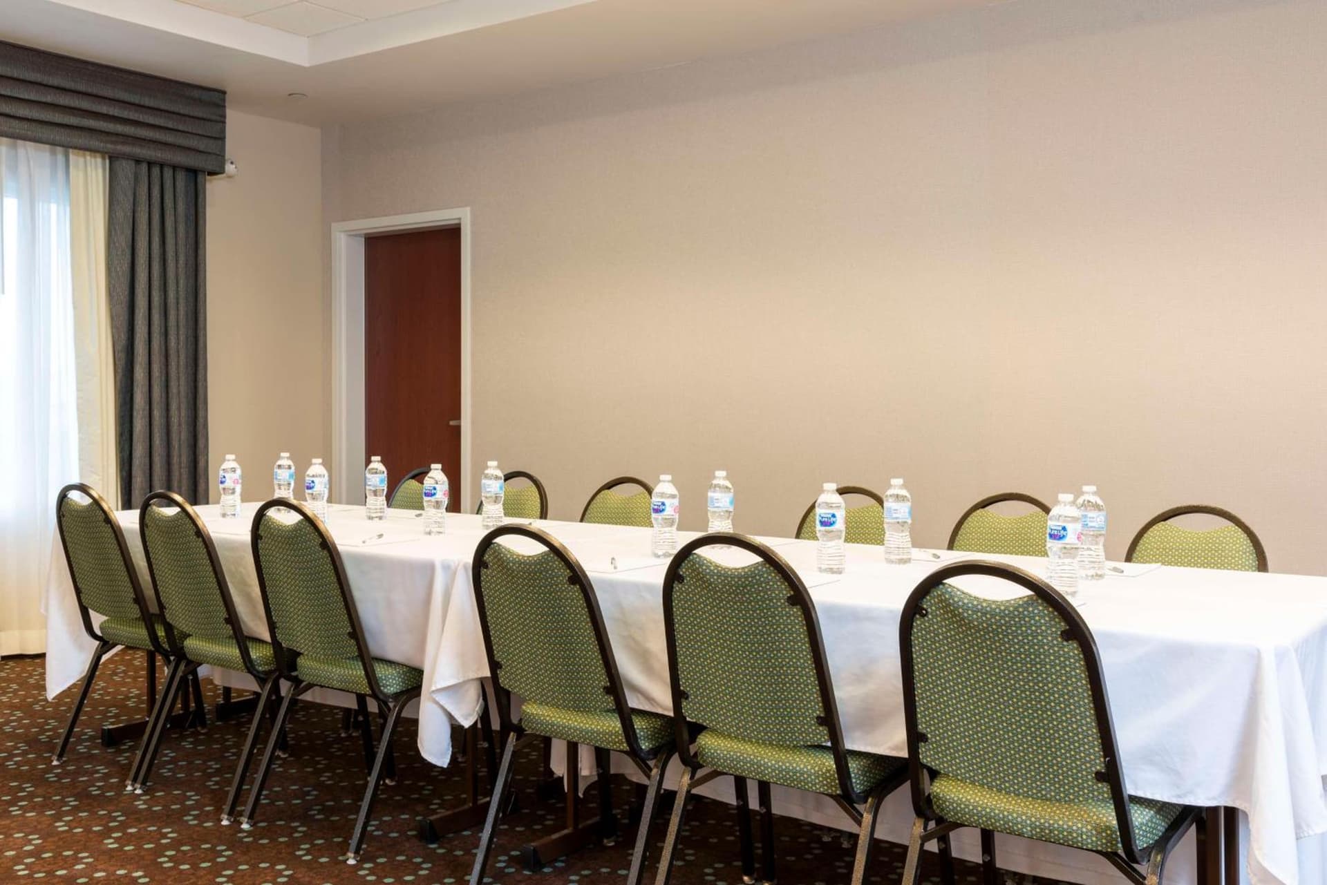 Hampton Inn & Suites Fort Myers-Colonial Boulevard gallery photo in Fort Myers, FL — image 29