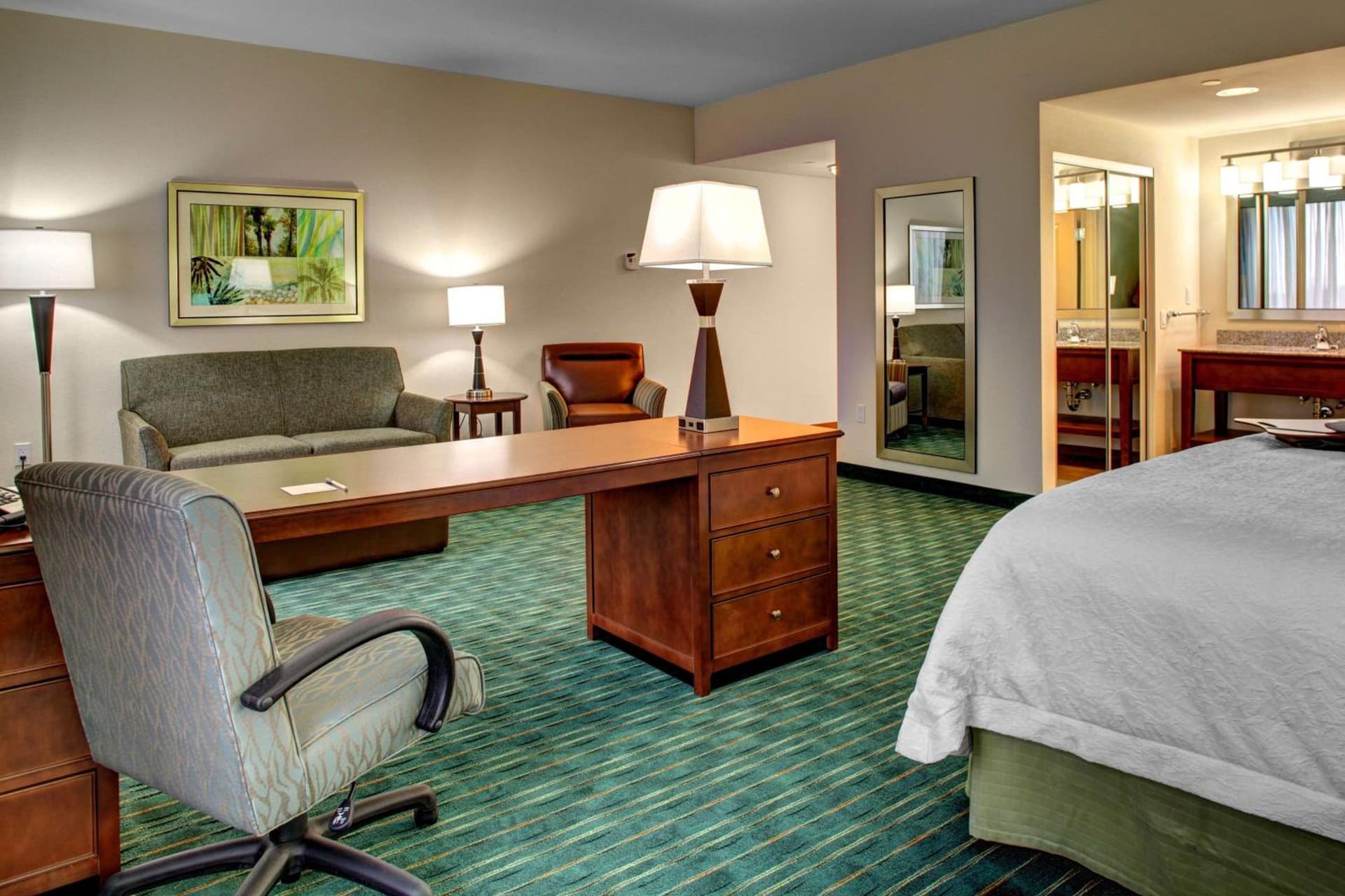 Hampton Inn and Suites Coconut Creek gallery photo in West Dixie Bend, FL — image 17