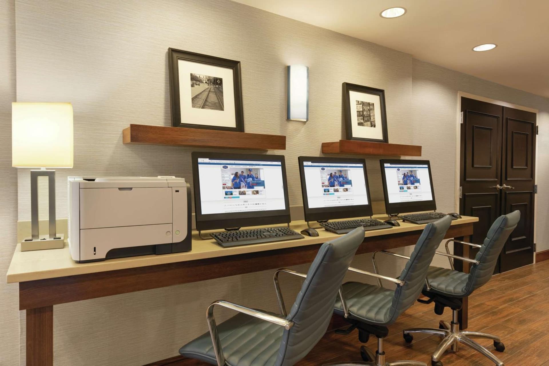 Hampton Inn Franklin gallery photo in Franklin — image 11