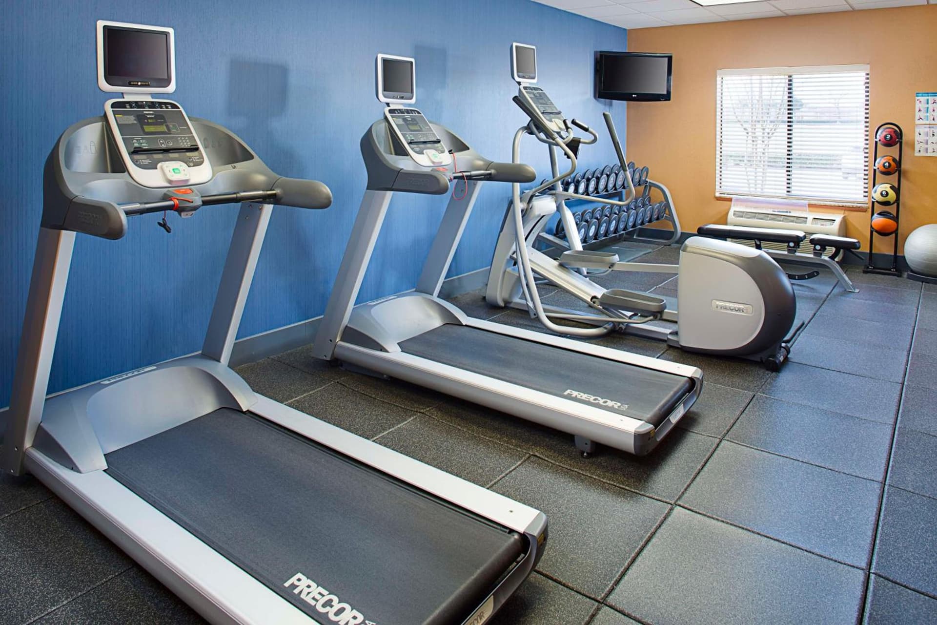 Hampton Inn & Suites - Mansfield gallery photo in Mansfield, TX — image 21