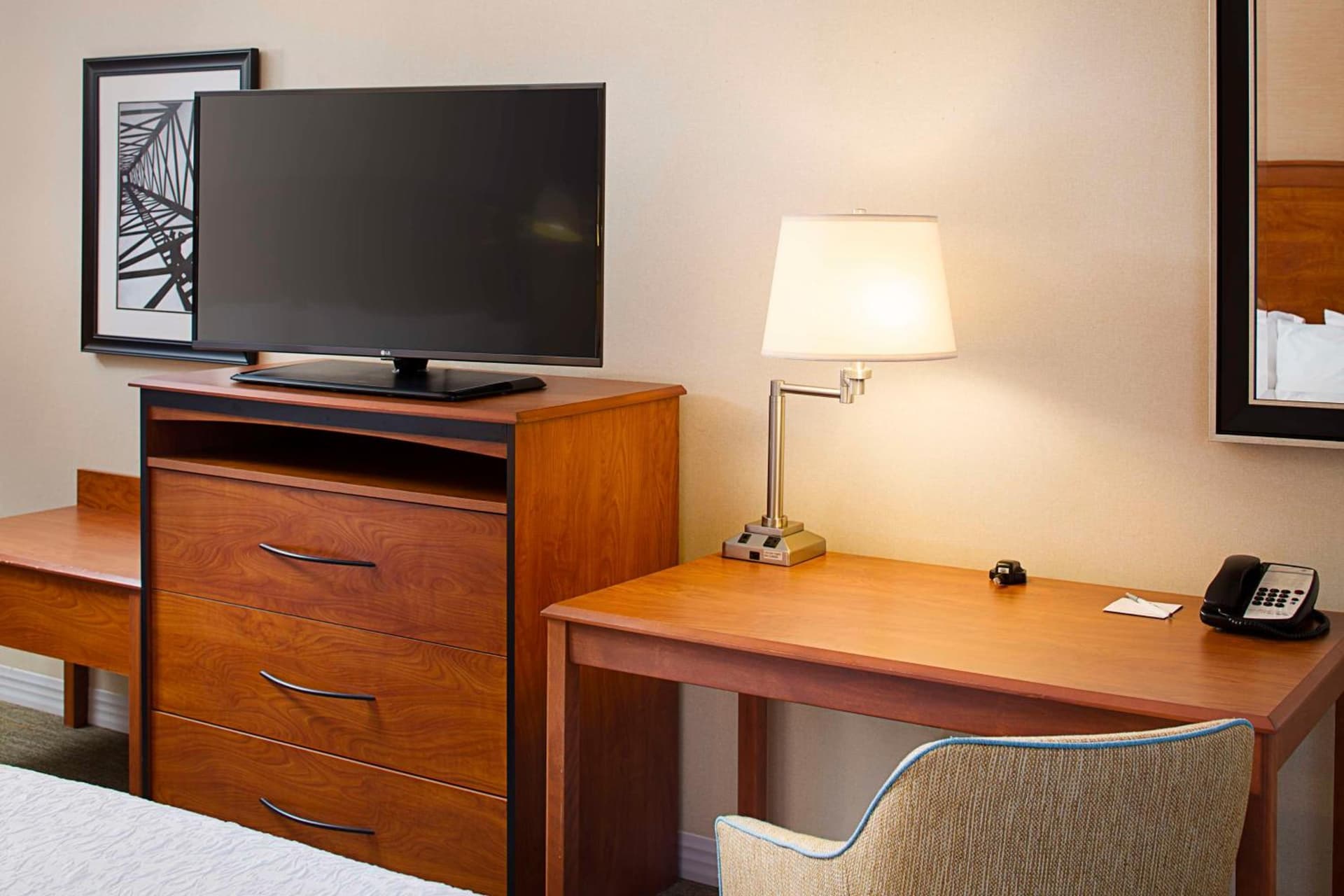 Hampton Inn & Suites - Mansfield gallery photo in Mansfield, TX — image 5