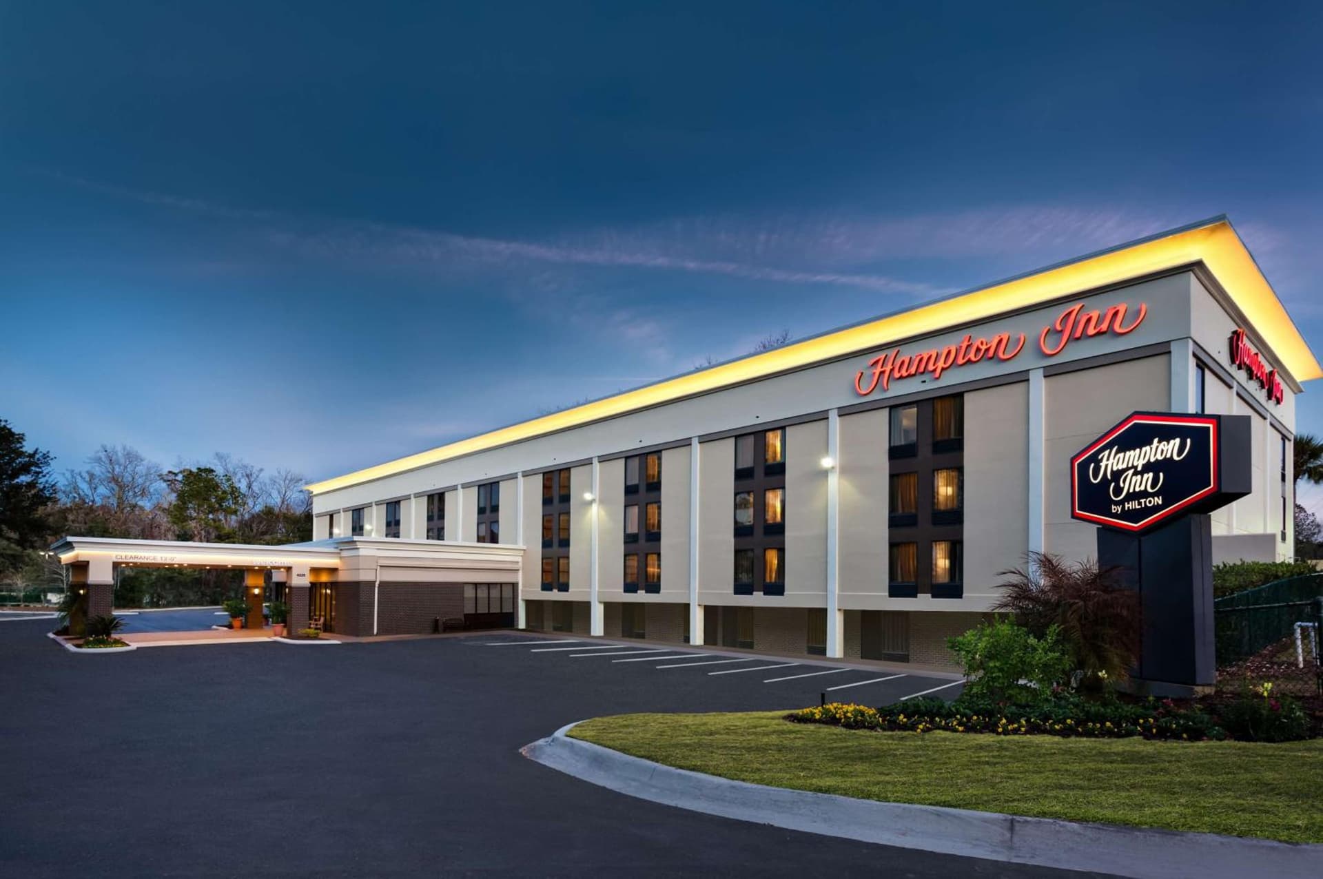 Hampton Inn Gainesville property views in Gainesville, FL — gallery photo 3