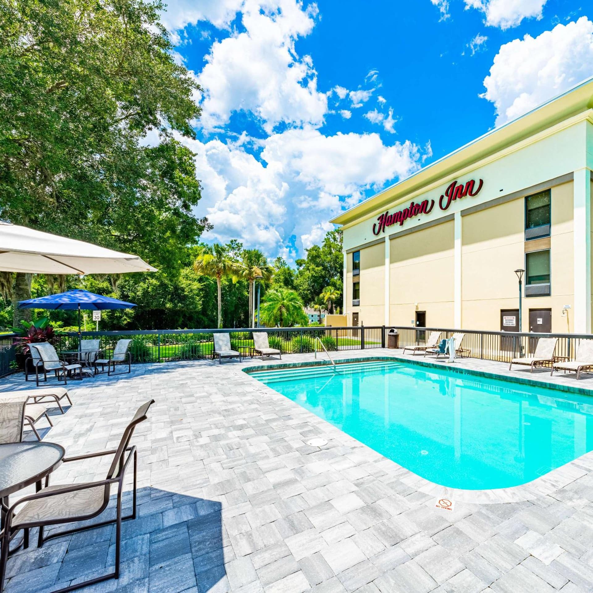 Hampton Inn Gainesville gallery photo in Gainesville, FL — image 36