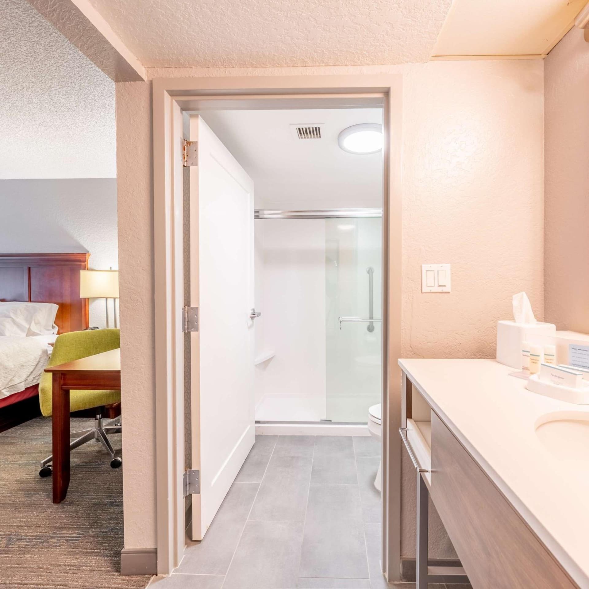 Hampton Inn Gainesville gallery photo in Gainesville, FL — image 27