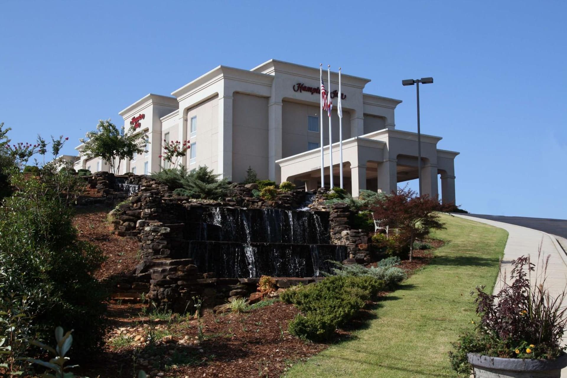 Hampton Inn Guntersville featured exterior or lobby in Guntersville, AL — similar hotel