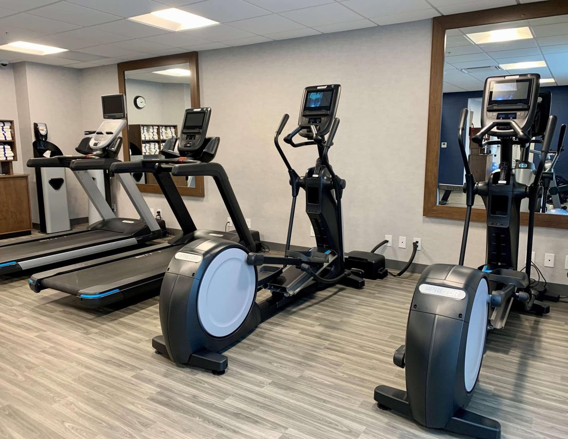 Hampton Inn Harrisburg-East/Hershey gallery photo in Harrisburg, PA — image 5