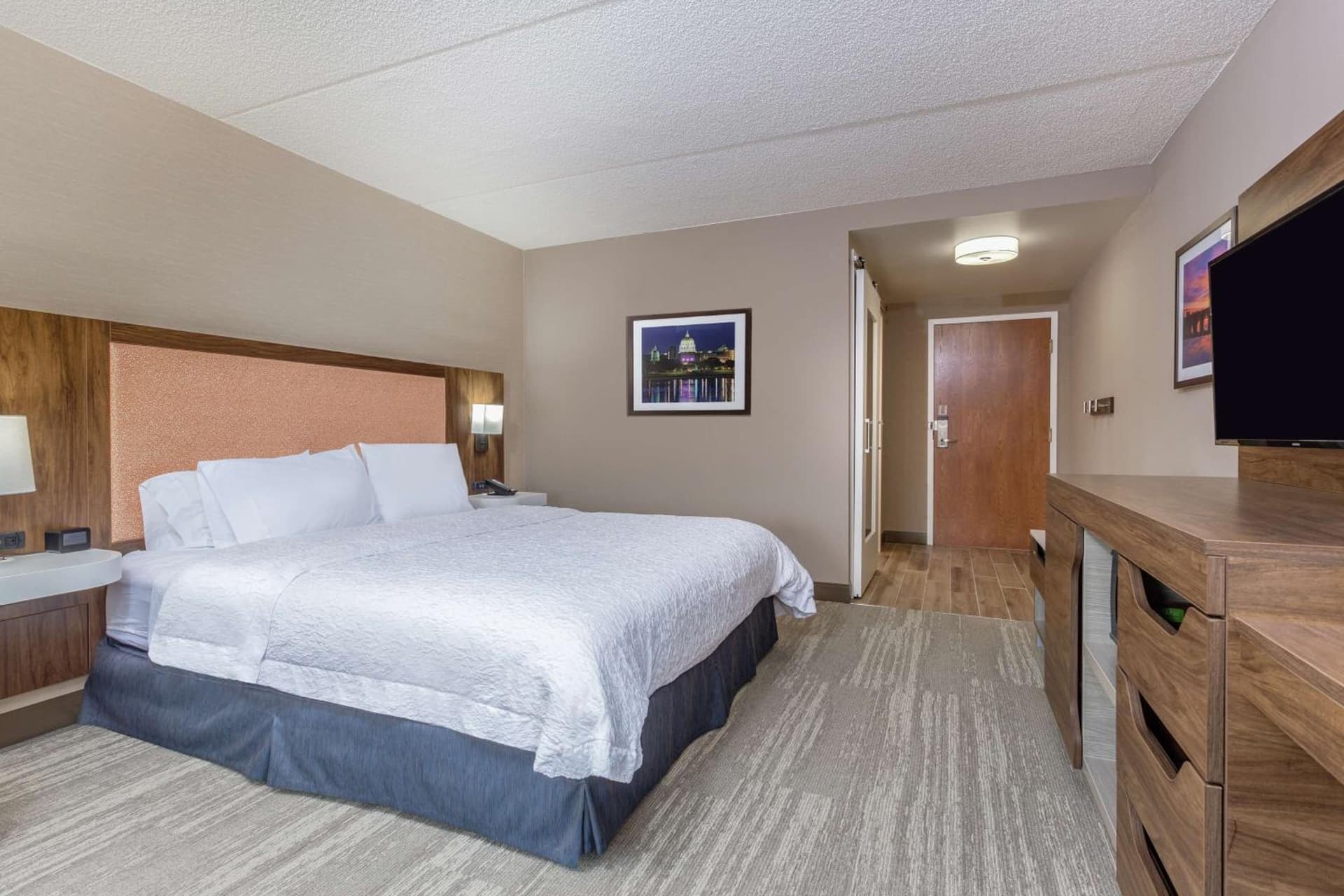 Hampton Inn Harrisburg-East/Hershey gallery photo in Harrisburg, PA — image 42