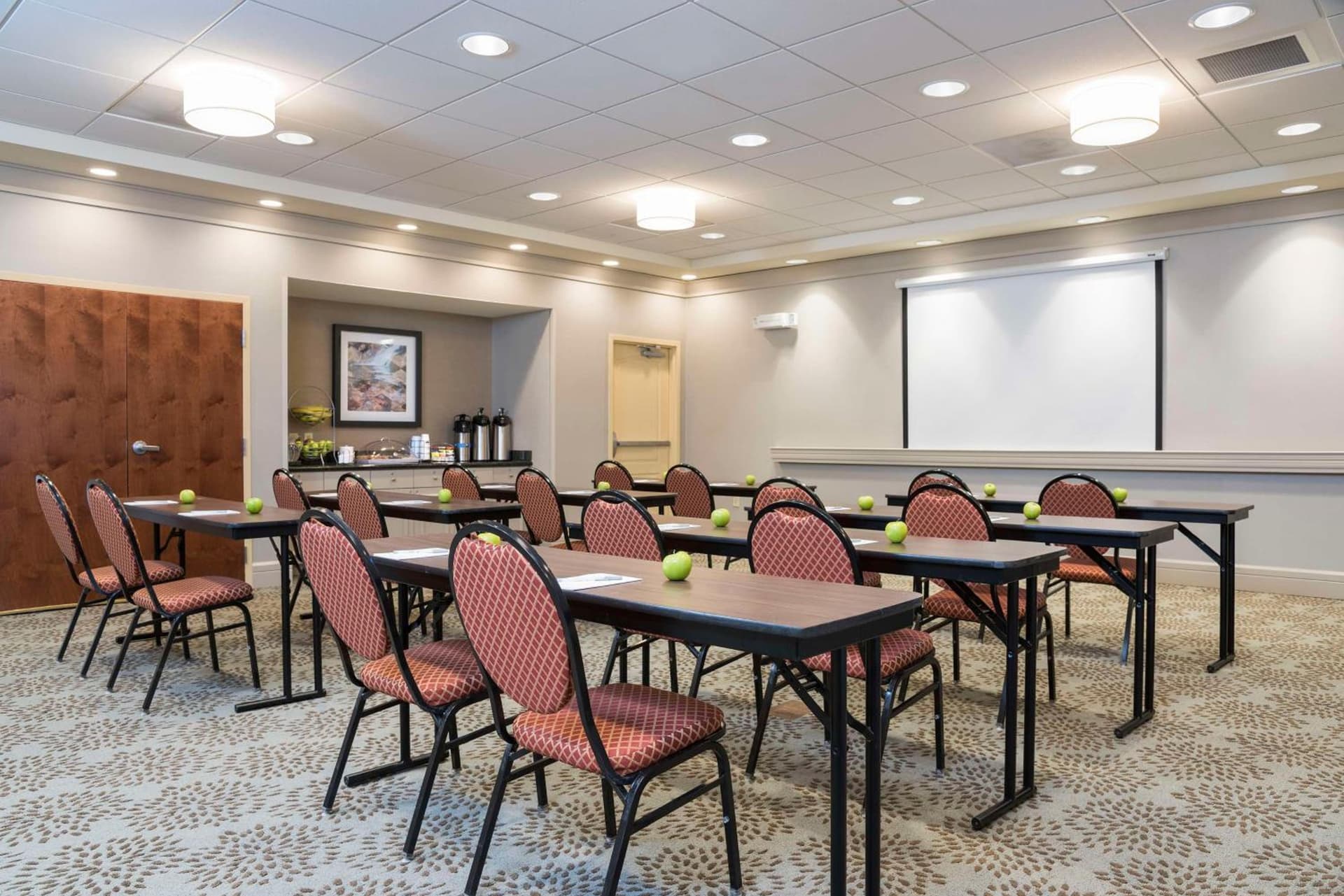 Hampton Inn & Suites Hartford-Manchester gallery photo in Manchester — image 12