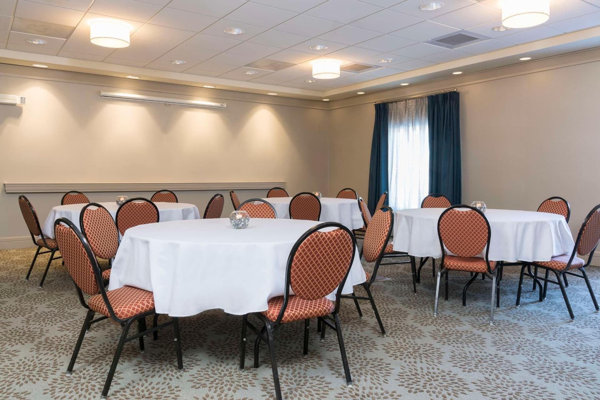 Hampton Inn & Suites Hartford-Manchester gallery photo in Manchester — image 22