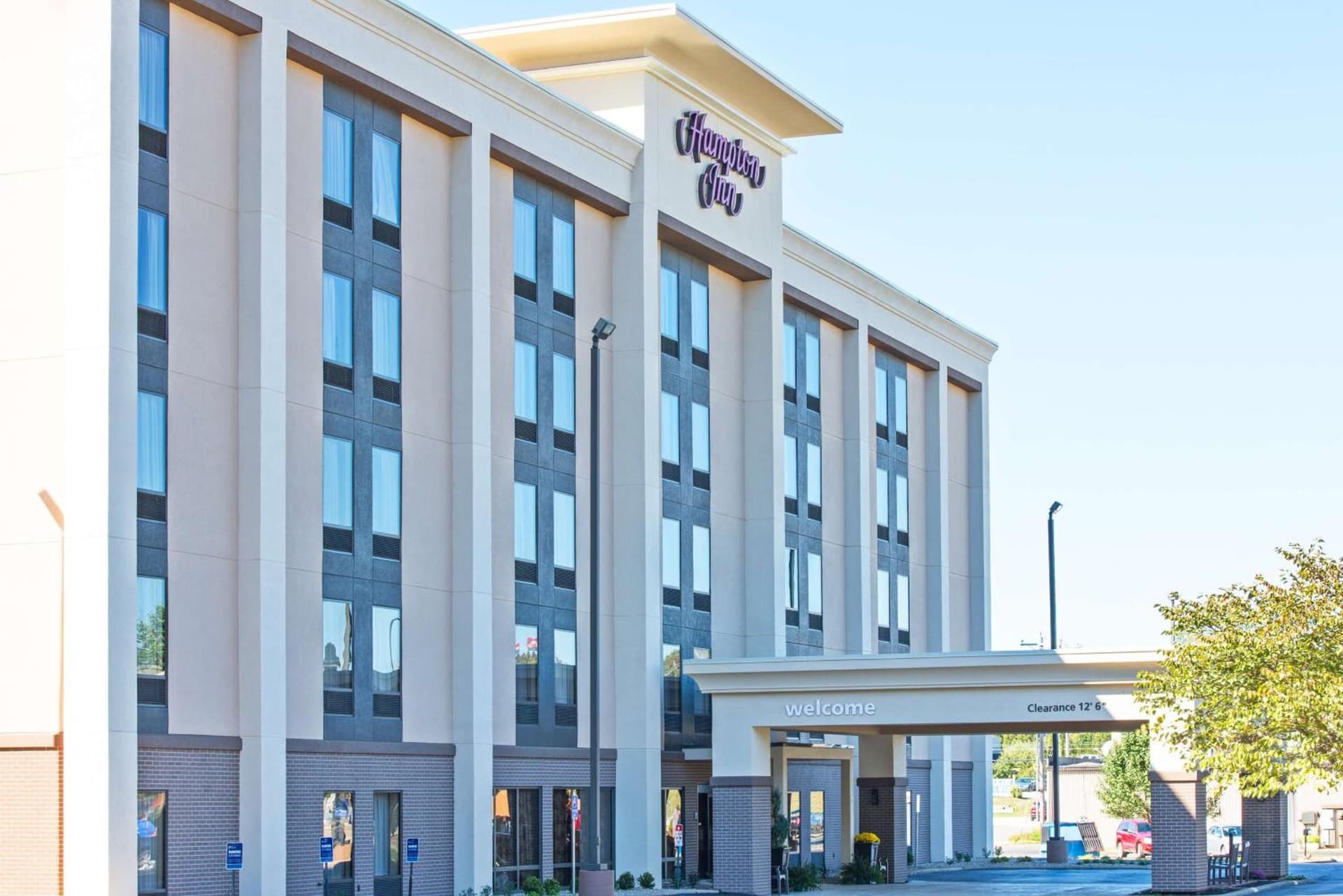Hampton Inn Huntington/Barboursville featured exterior or lobby in Barboursville, WV — similar hotel