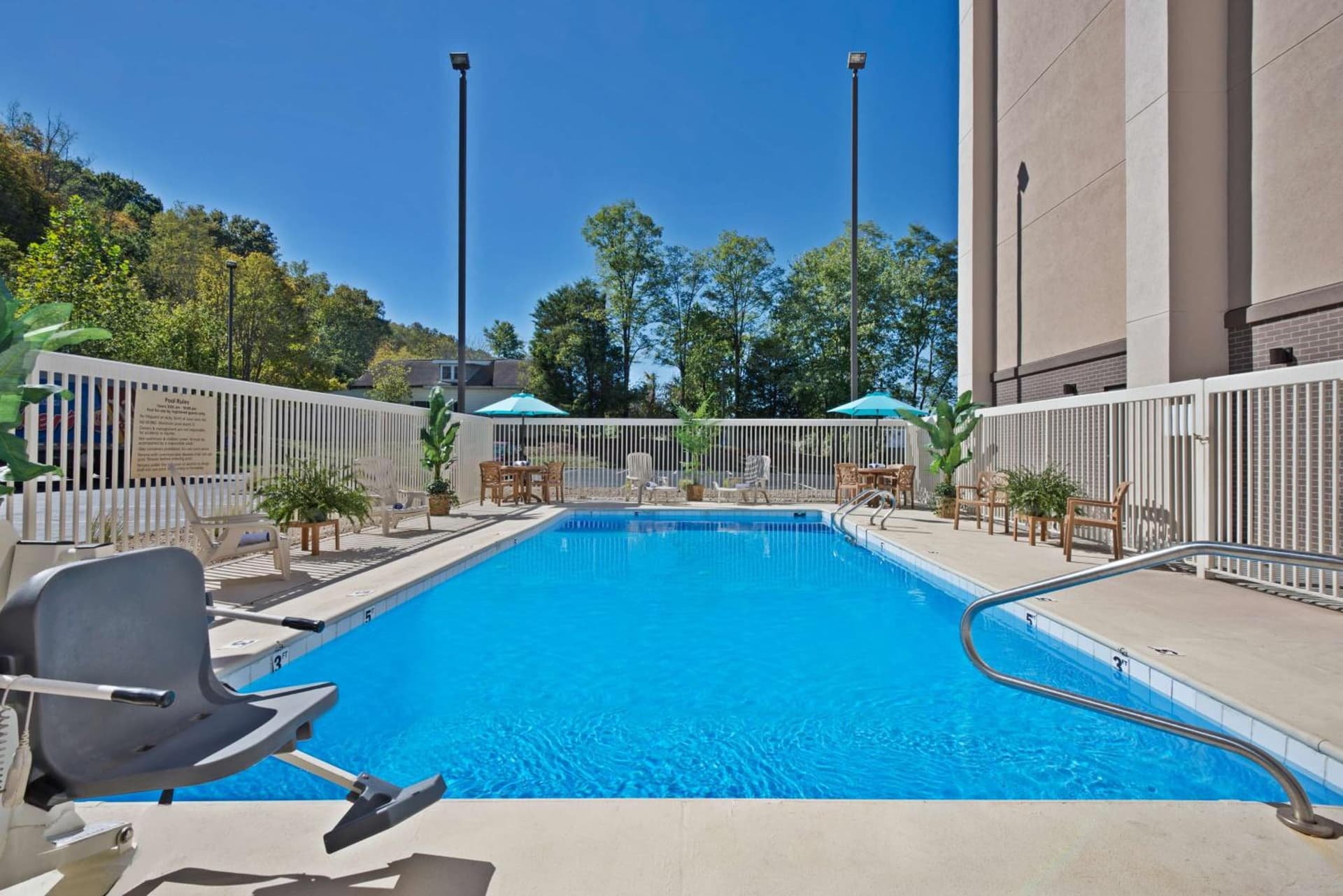 Hampton Inn Huntington/Barboursville gallery photo in Barboursville, WV — image 21