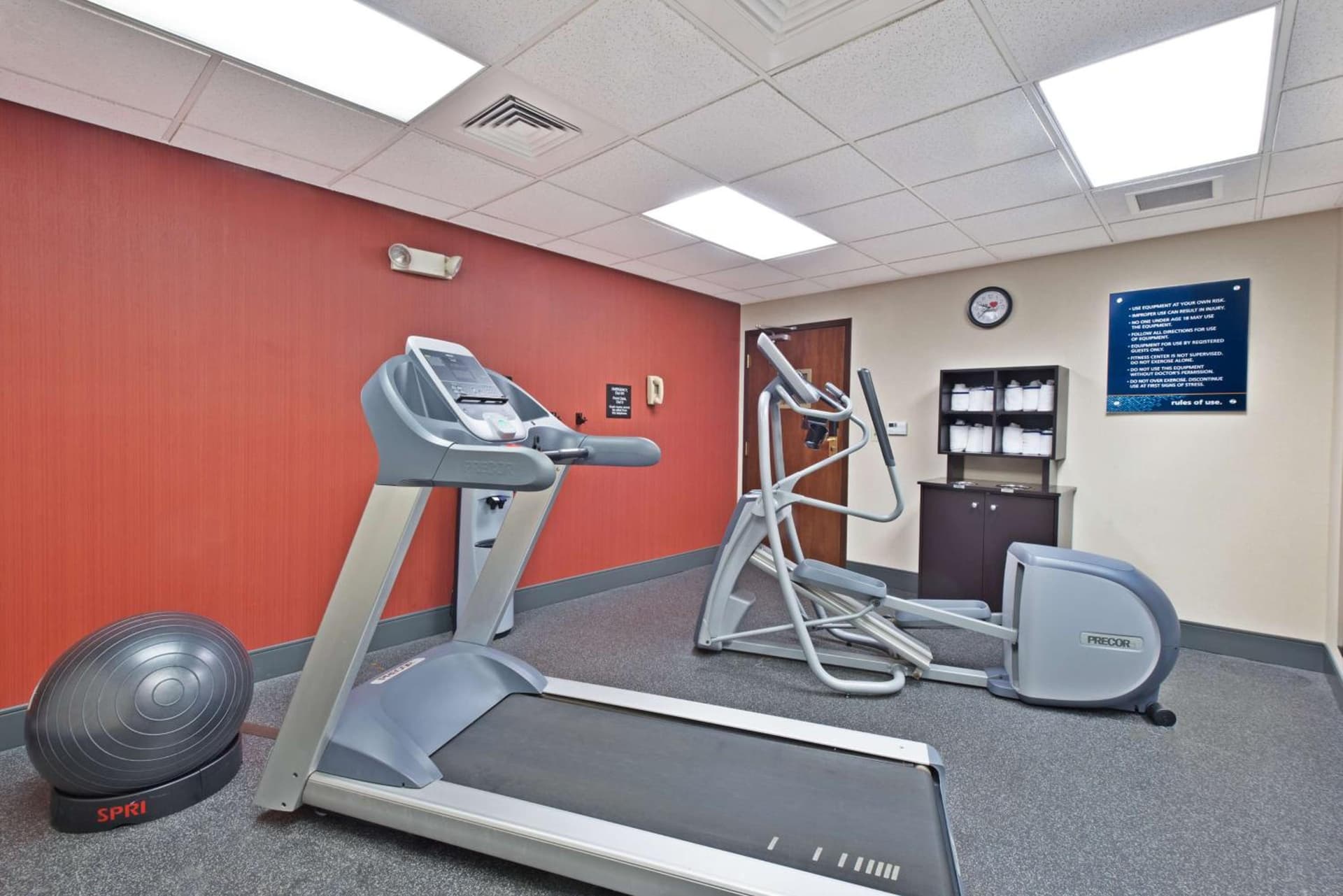 Hampton Inn Huntington/Barboursville property views in Barboursville, WV — gallery photo 3