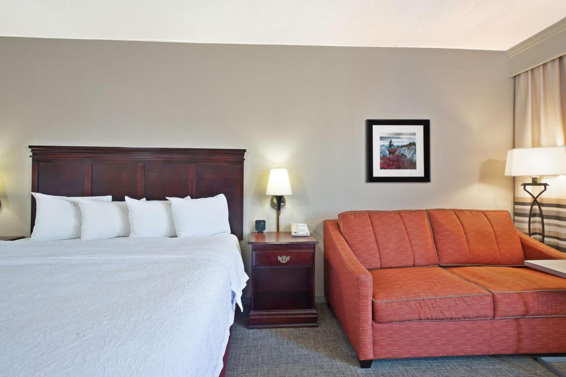 Hampton Inn Huntington/Barboursville gallery photo in Barboursville, WV — image 25