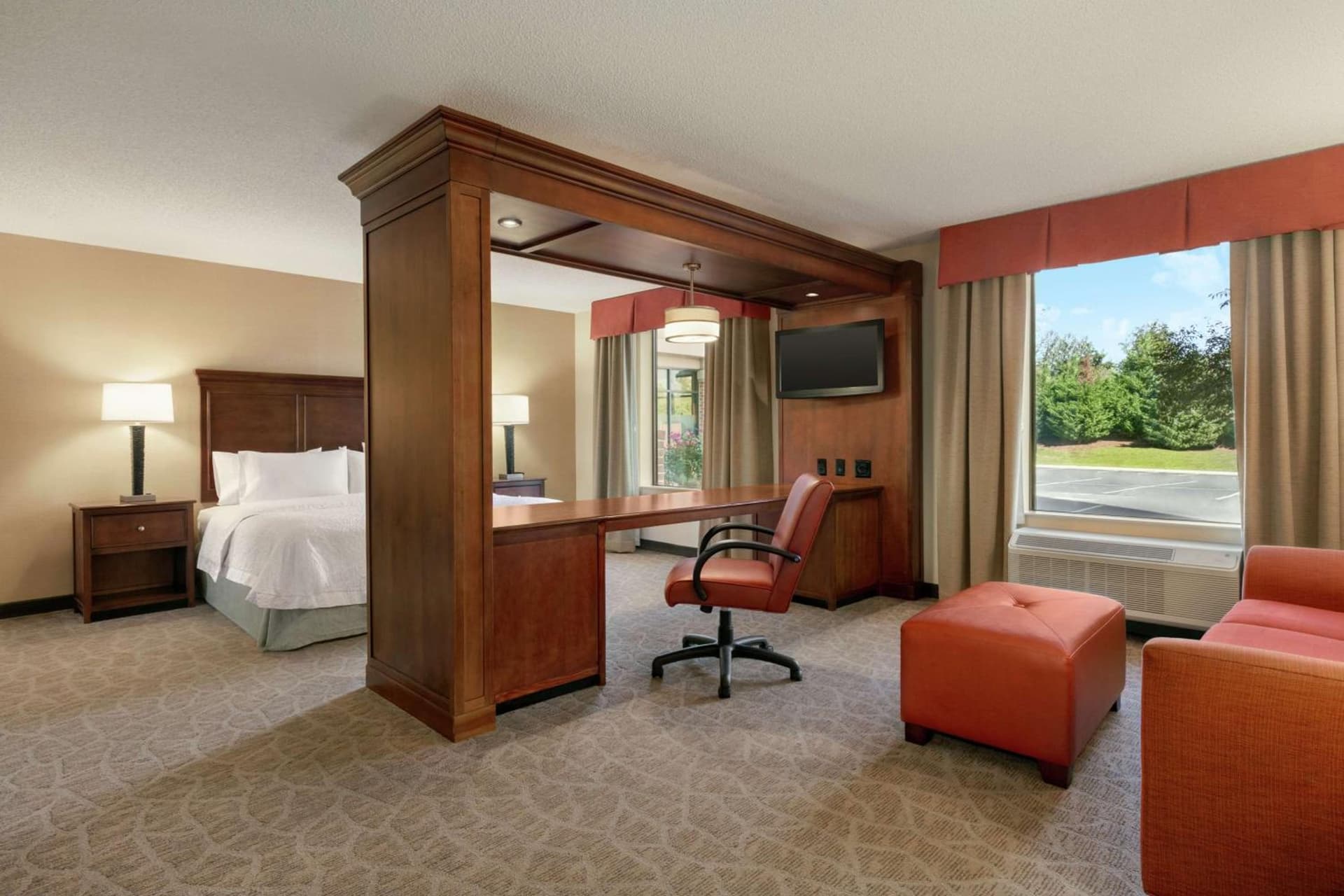 Hampton Inn & Suites Charles Town gallery photo in Charles Town, WV — image 9