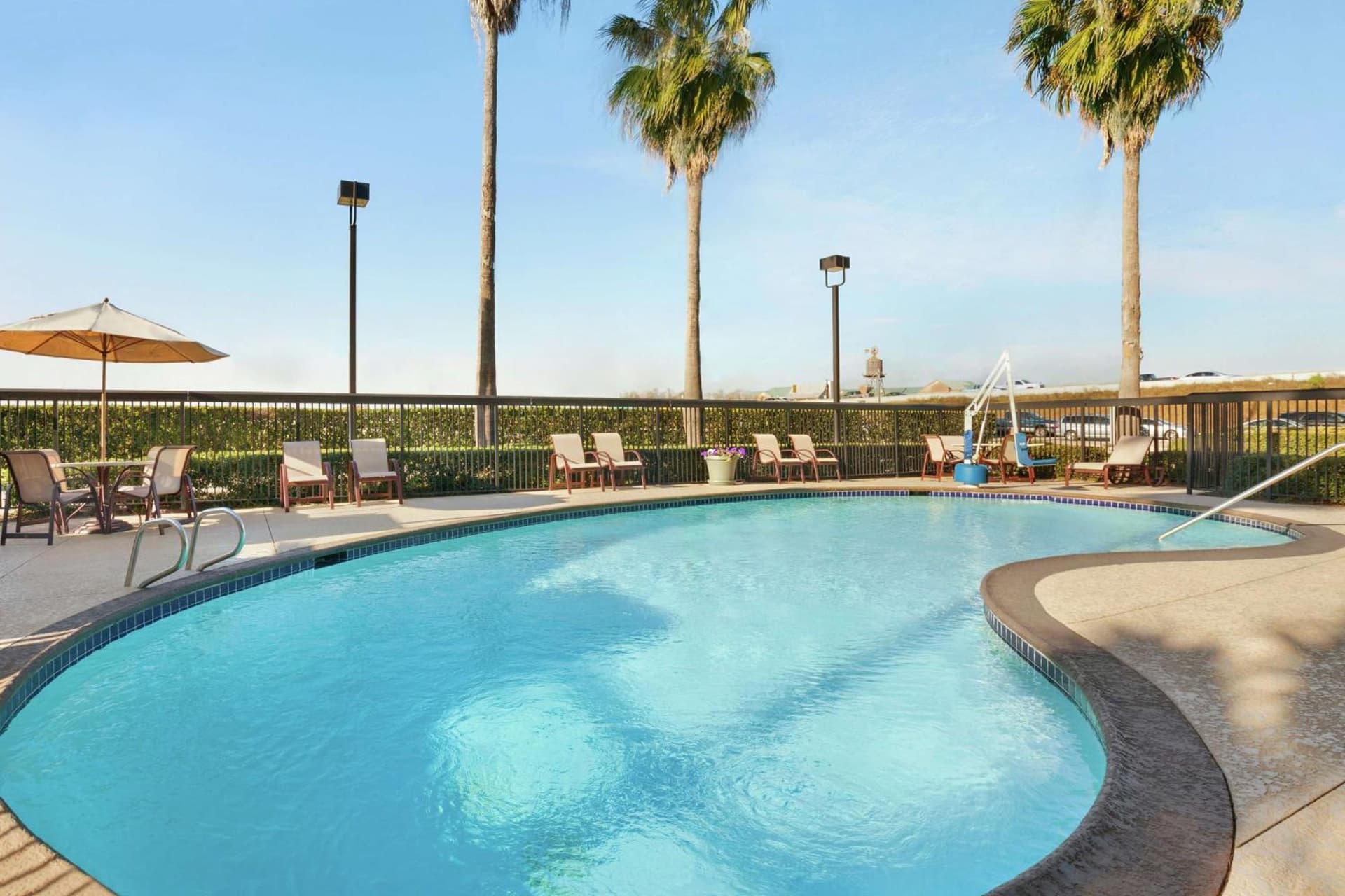 Best Western Cy-Fair property views in Houston, TX — gallery photo 3