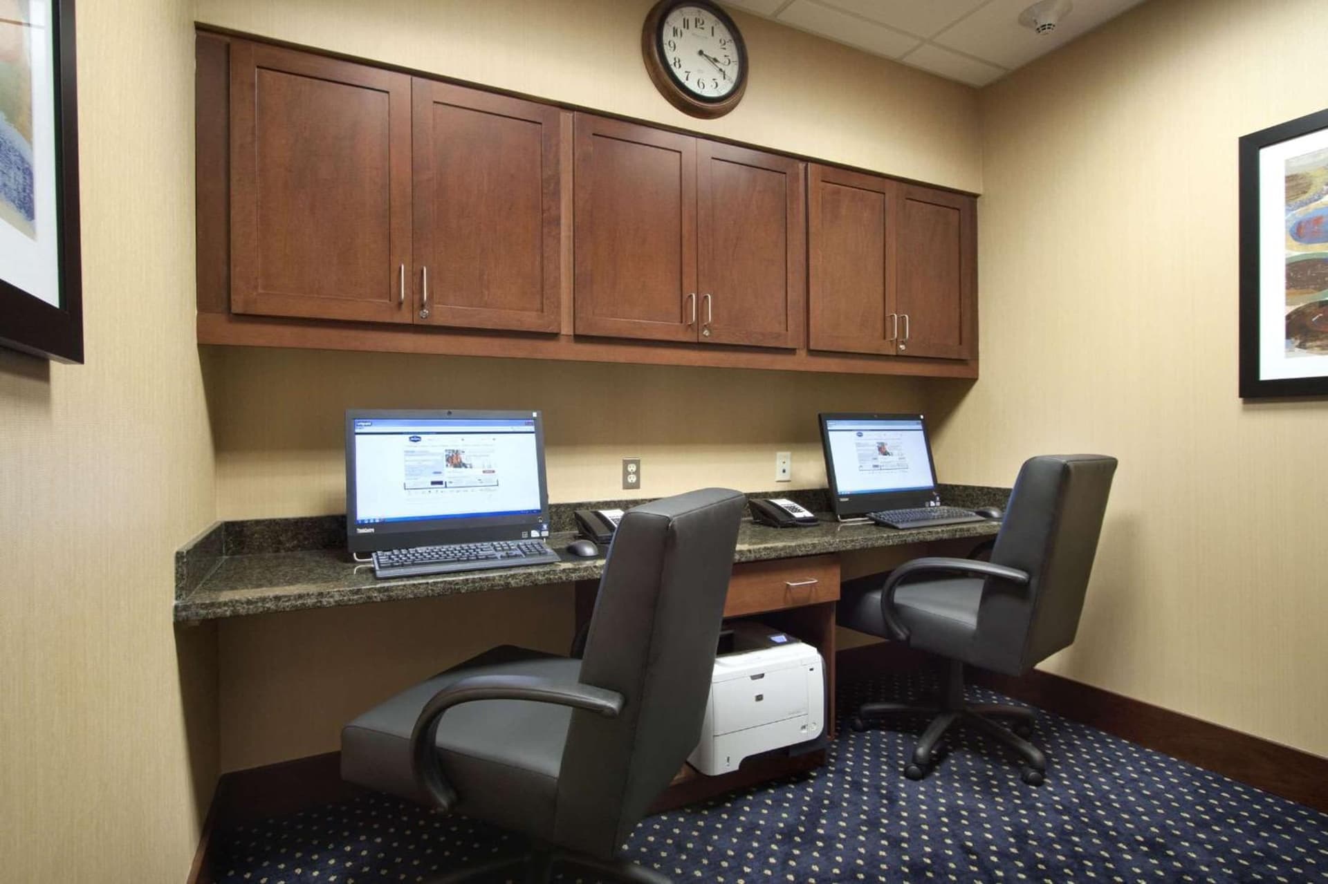 Hampton Inn & Suites Charles Town gallery photo in Charles Town, WV — image 4