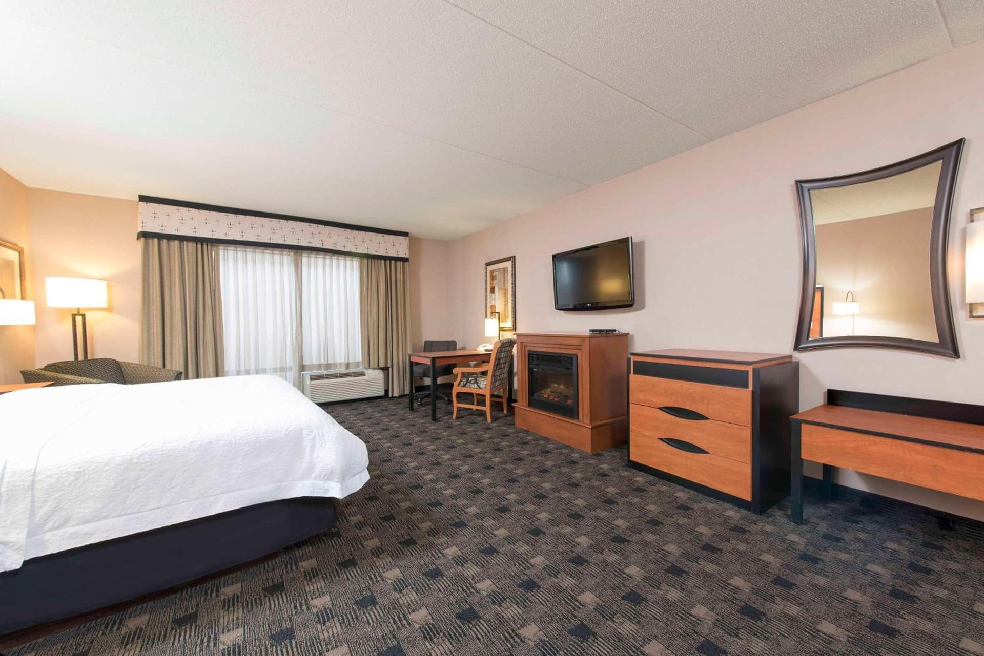 Hampton Inn and Suites Indianapolis-Fishers gallery photo in Fishers, IN — image 5