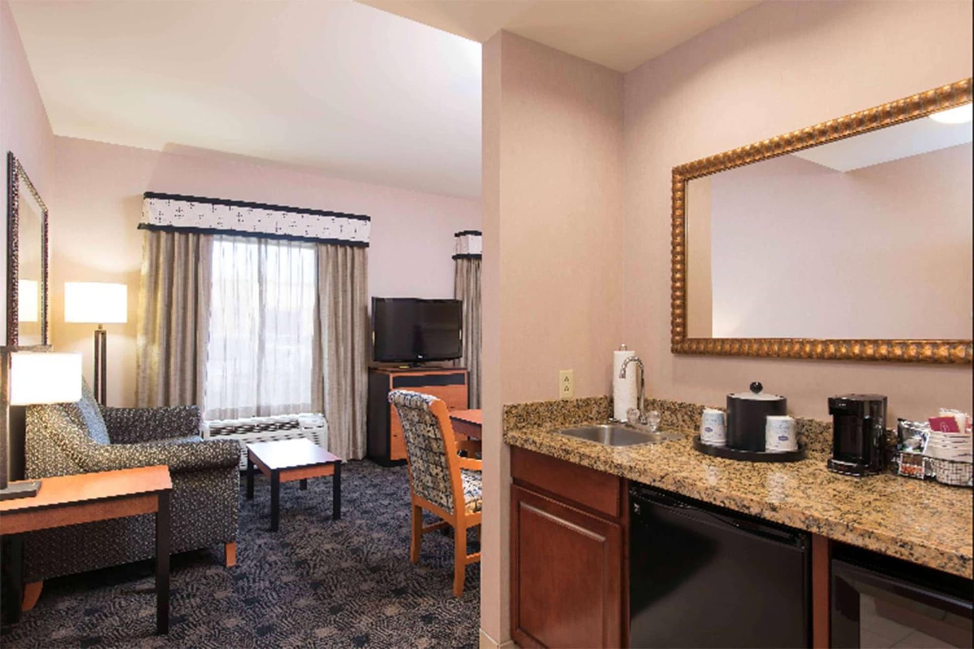 Hampton Inn and Suites Indianapolis-Fishers gallery photo in Fishers, IN — image 7