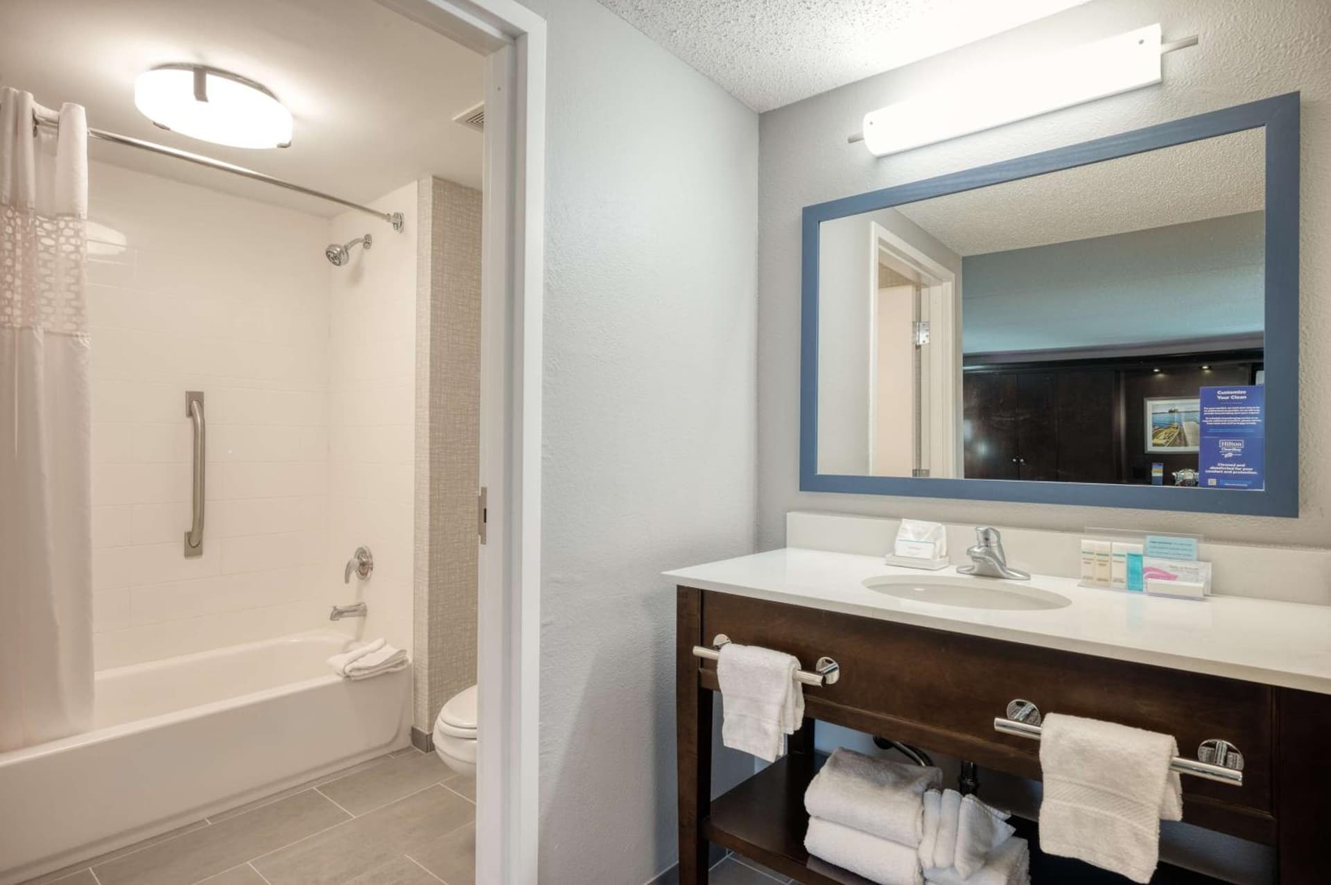Hampton Inn Janesville property views in Janesville, WI — gallery photo 3