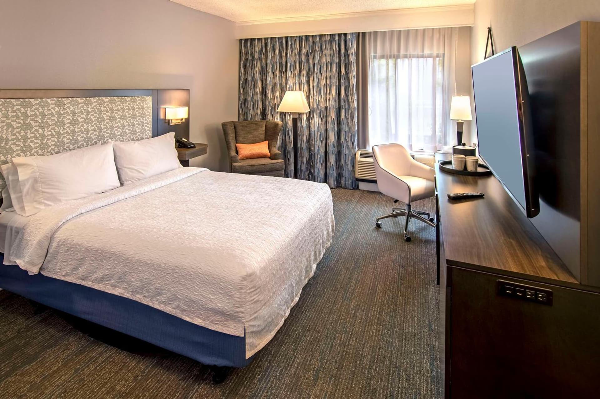 Hampton Inn & Suites Fairfield gallery photo in Fairfield — image 54