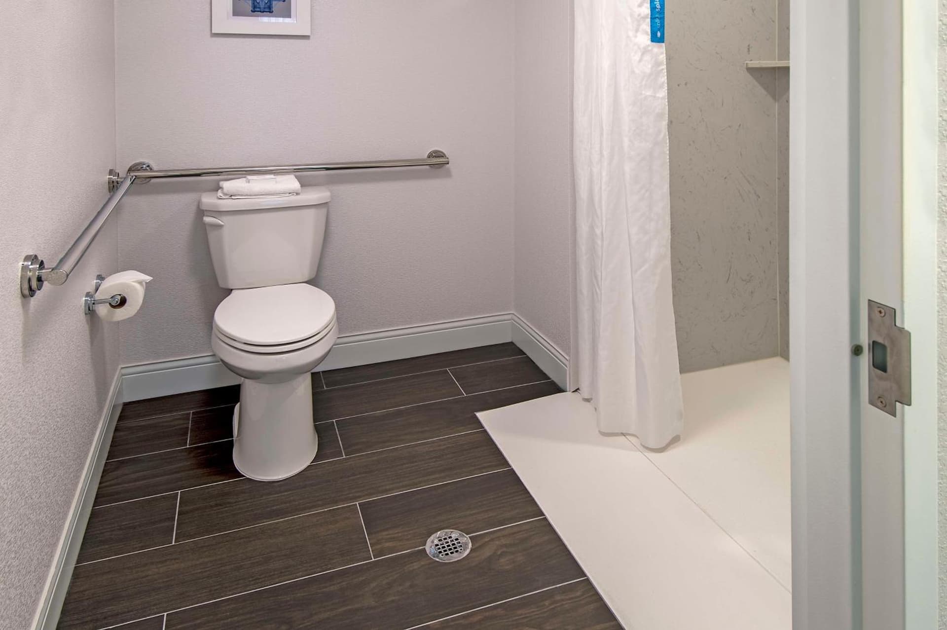 Hampton Inn & Suites Fairfield gallery photo in Fairfield — image 4