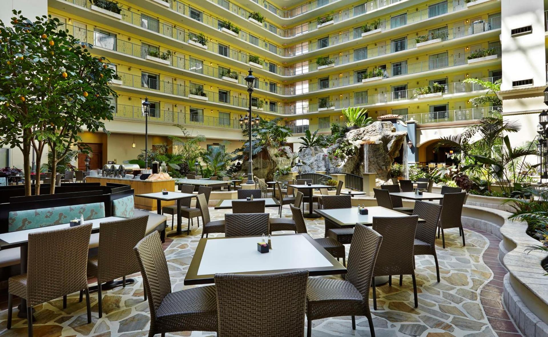 Embassy Suites by Hilton Fort Lauderdale 17th Street gallery photo in Fort Lauderdale, FL — image 37