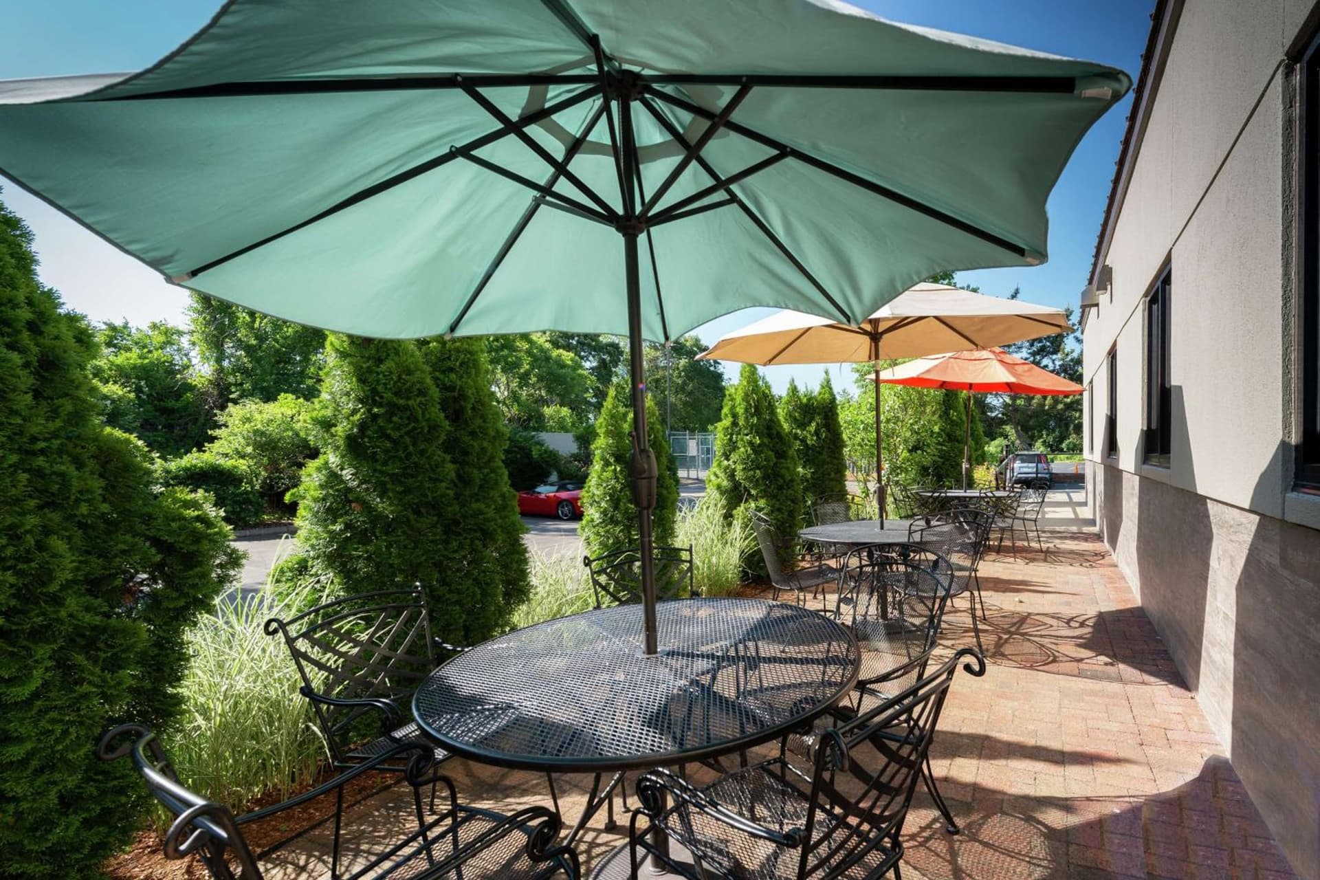 Hampton Inn Fall River/Westport gallery photo in North Westport, MA — image 33