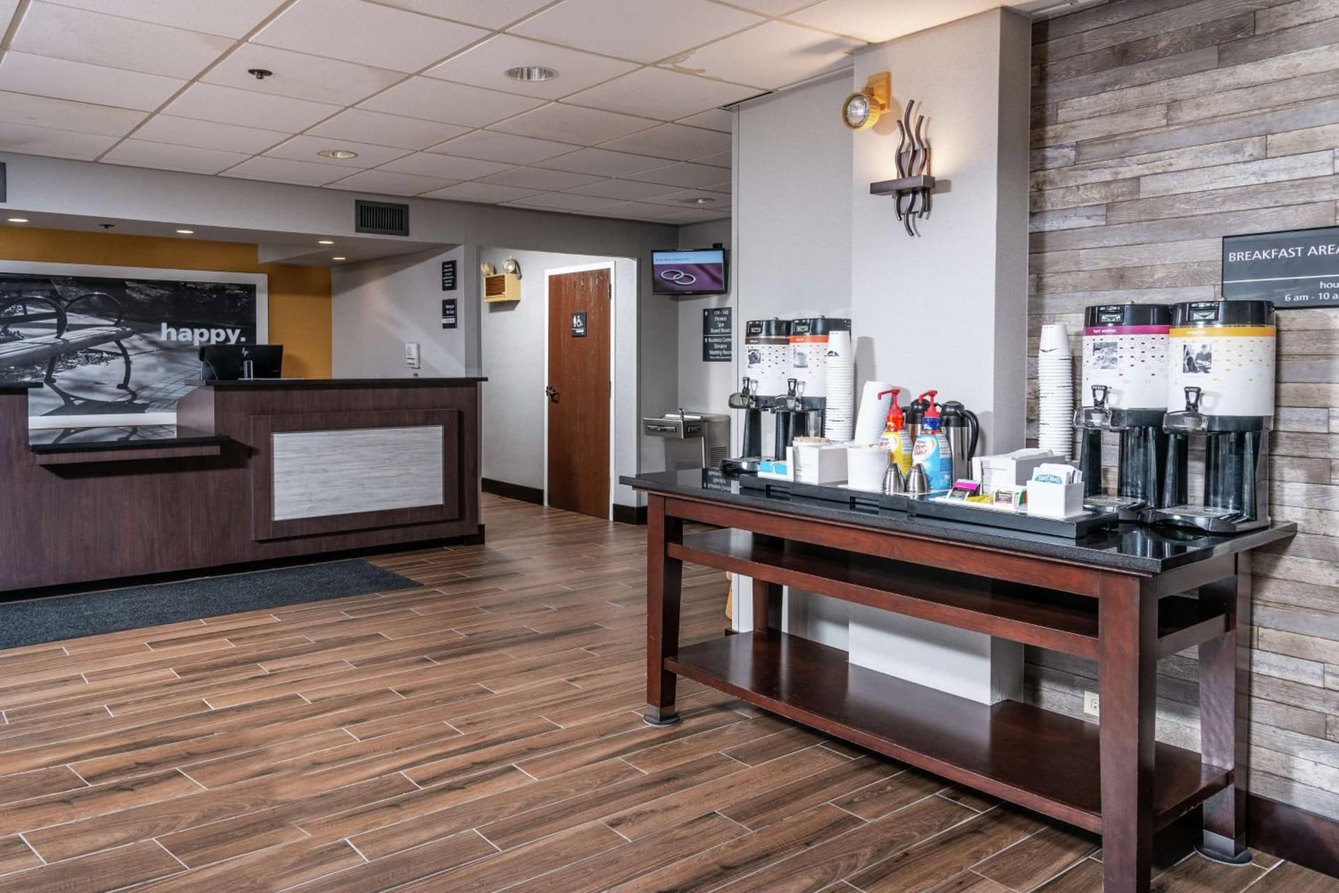 Hampton Inn Fall River/Westport gallery photo in North Westport, MA — image 10