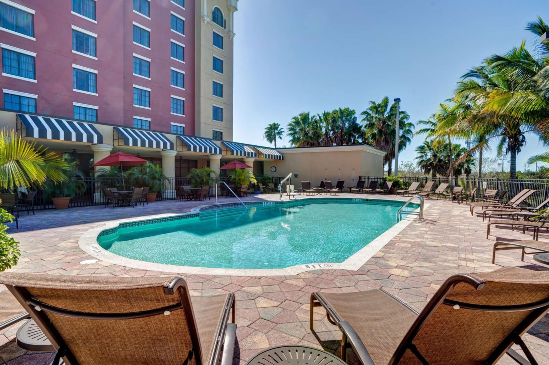 Embassy Suites Fort Myers - Estero gallery photo in Estero, FL — image 24