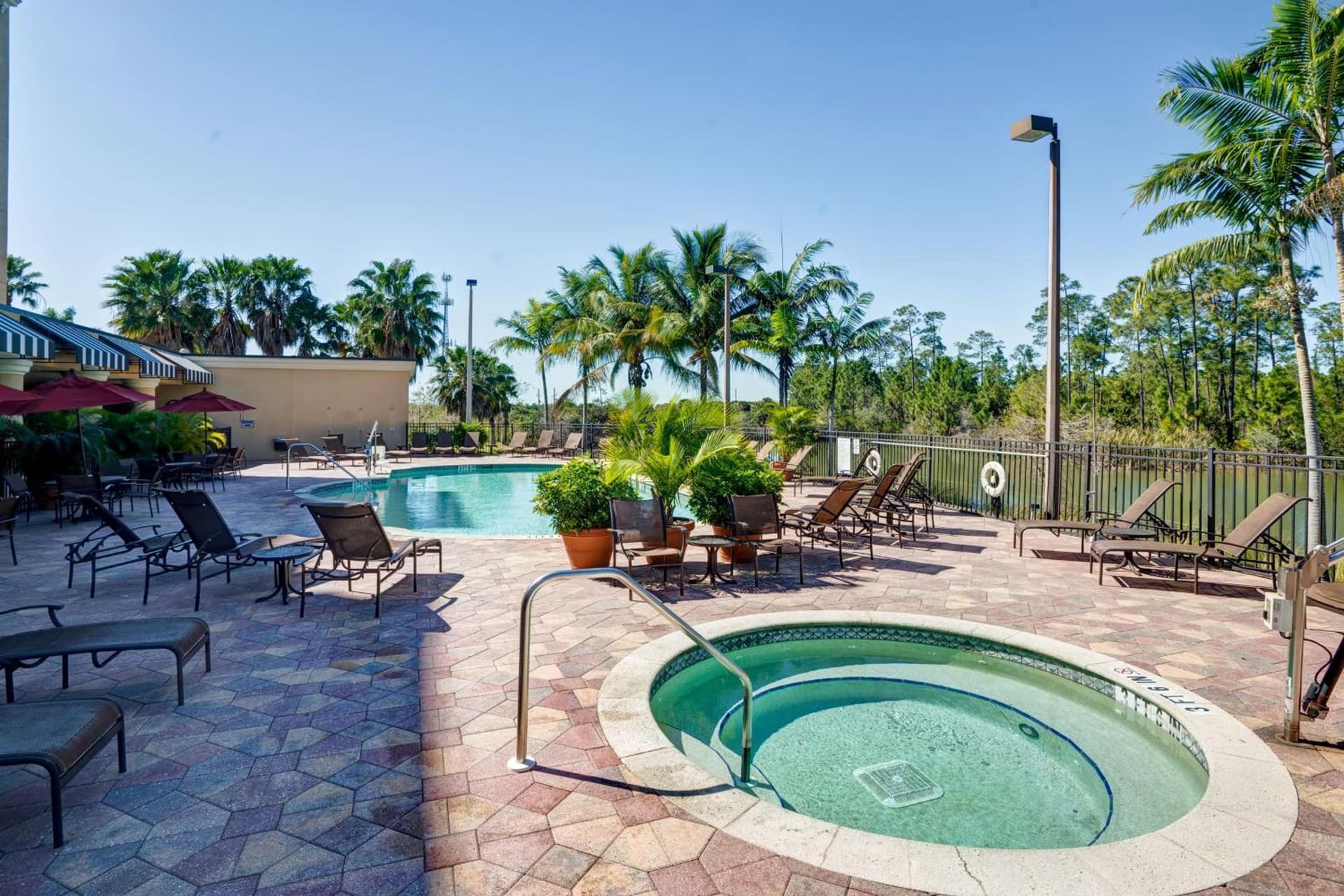 Embassy Suites Fort Myers - Estero gallery photo in Estero, FL — image 10