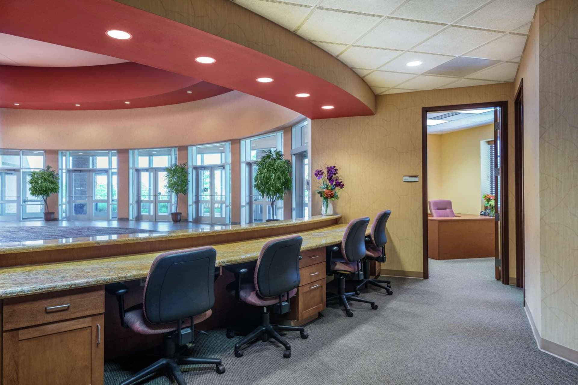 Embassy Suites Loveland Conference Center property views in Loveland, CO — gallery photo 3