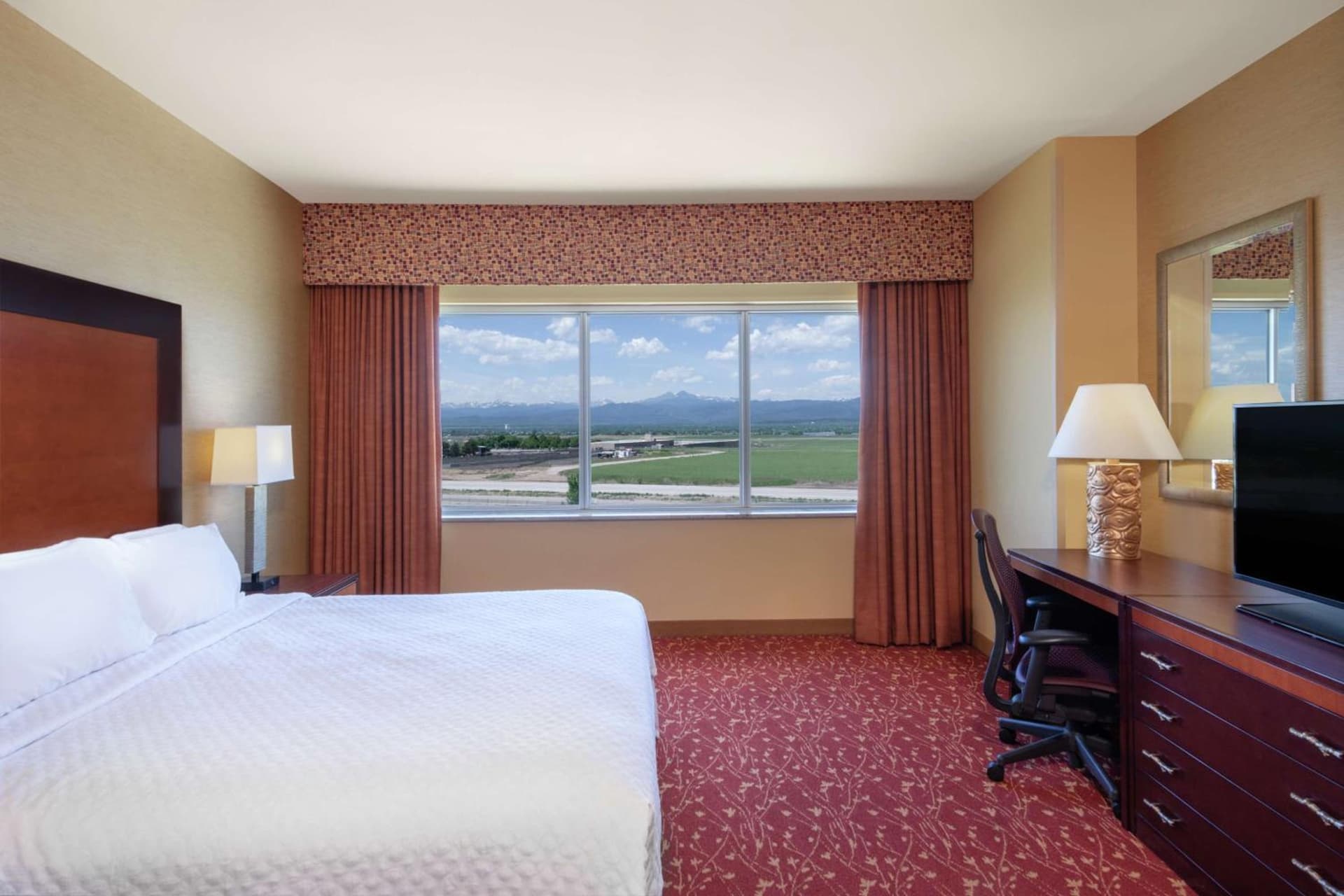 Embassy Suites Loveland Conference Center gallery photo in Loveland, CO — image 28