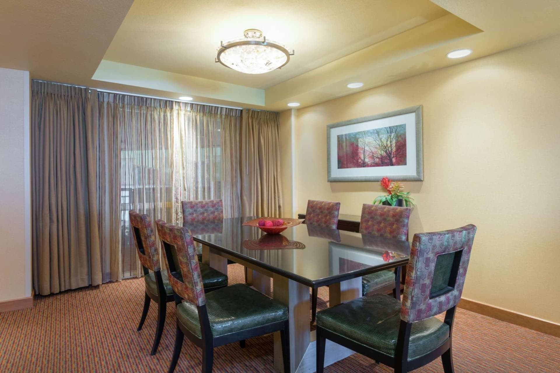 Embassy Suites Loveland Conference Center gallery photo in Loveland, CO — image 15