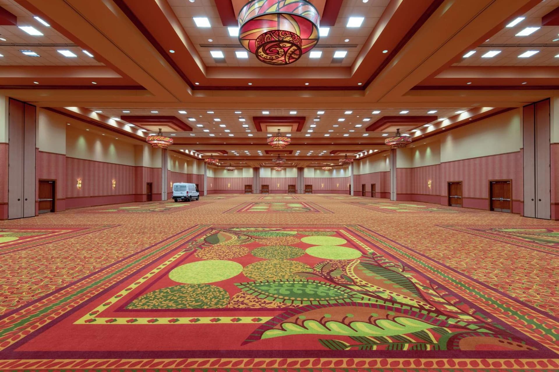 Embassy Suites Loveland Conference Center gallery photo in Loveland, CO — image 41