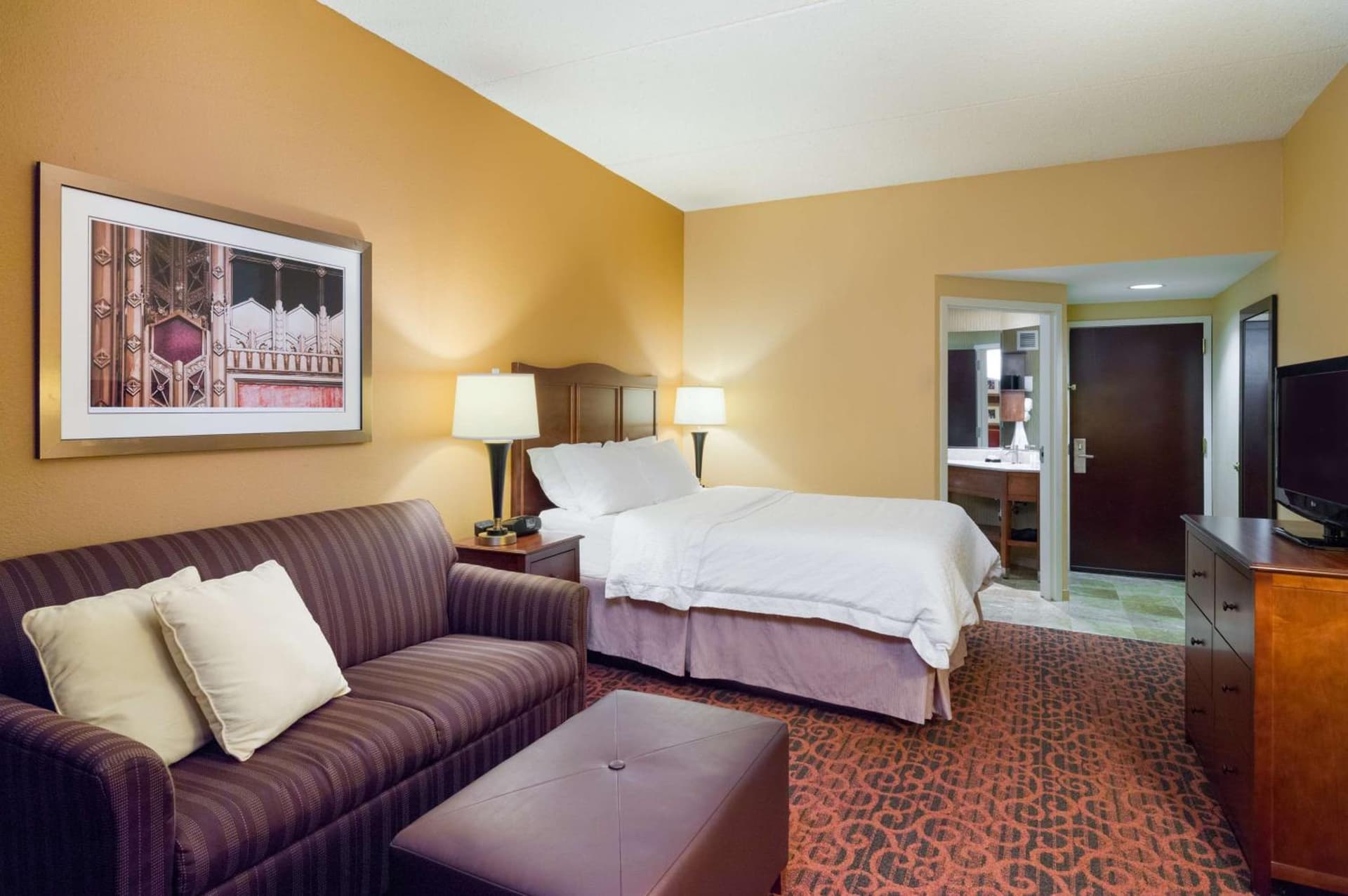 Hotel Carlisle interior in Carlisle, PA — gallery photo 2