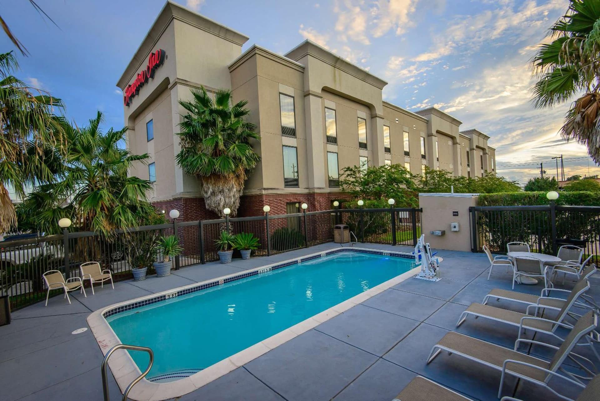 Hampton Inn Houston-Pearland, TX gallery photo in Pearland, TX — image 24