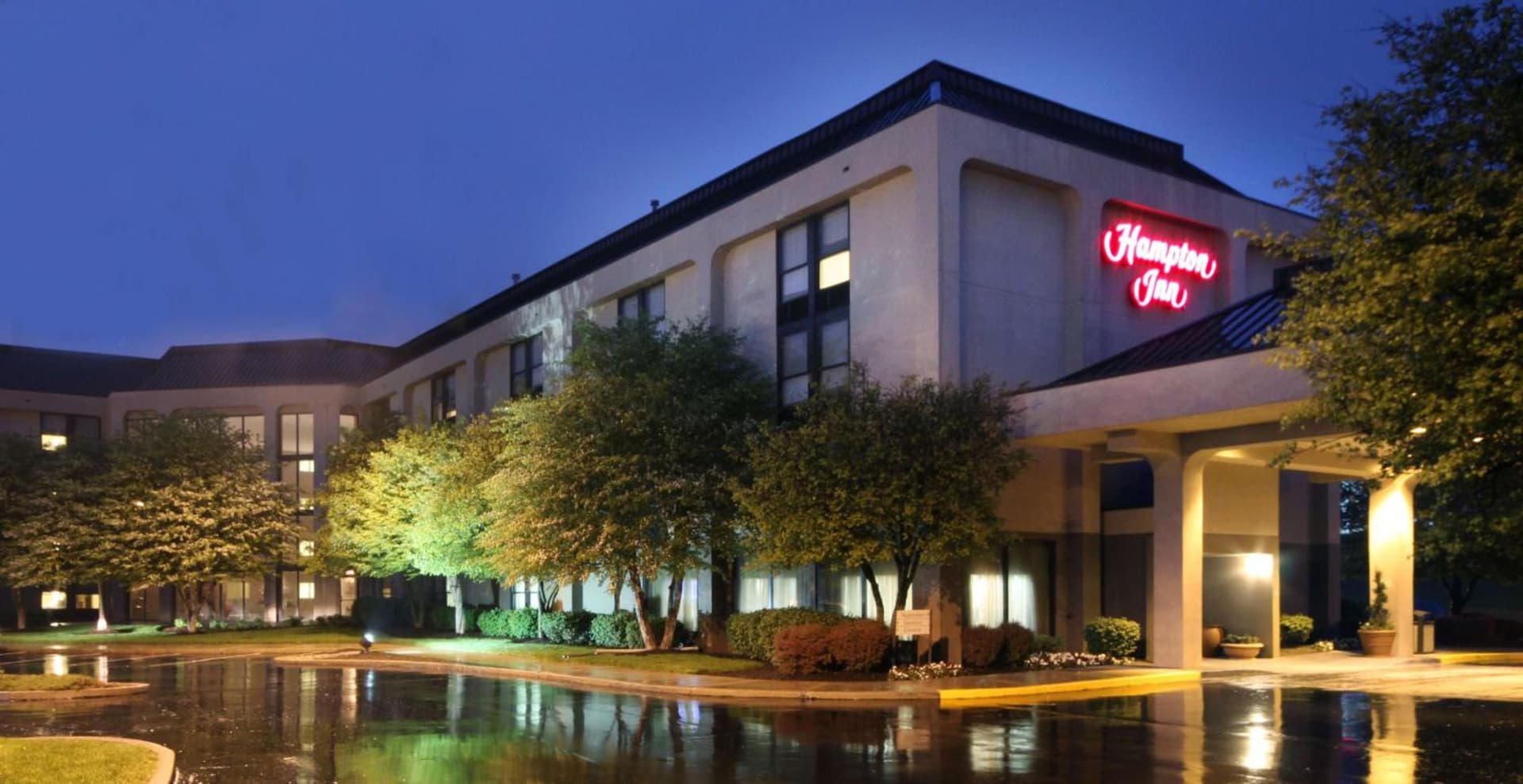 Hampton Inn Indianapolis Northeast/Castleton featured exterior or lobby in Indianapolis, IN — similar hotel